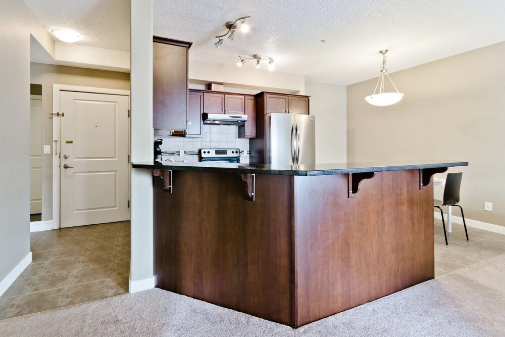 Suite Digs Bella Vista