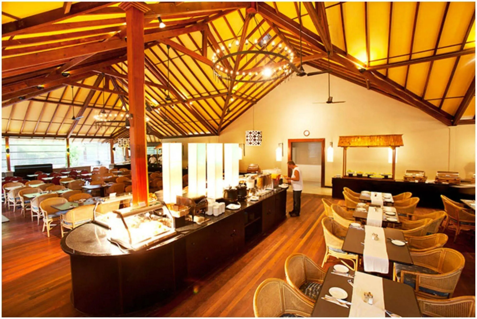 Adaaran Select Meedhupparu