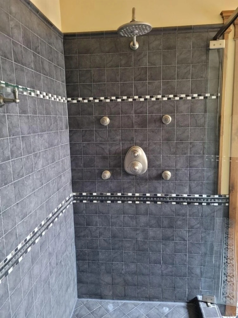 1851 Bayfield Landing