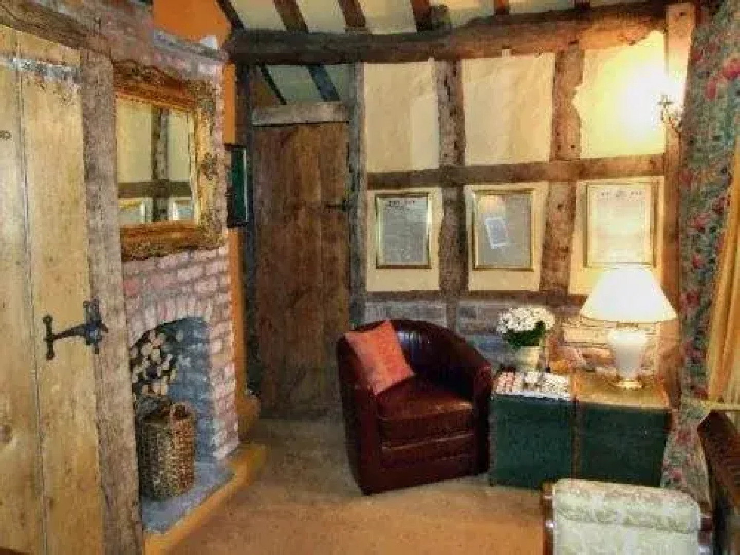 Wizards Thatch Luxury Suites