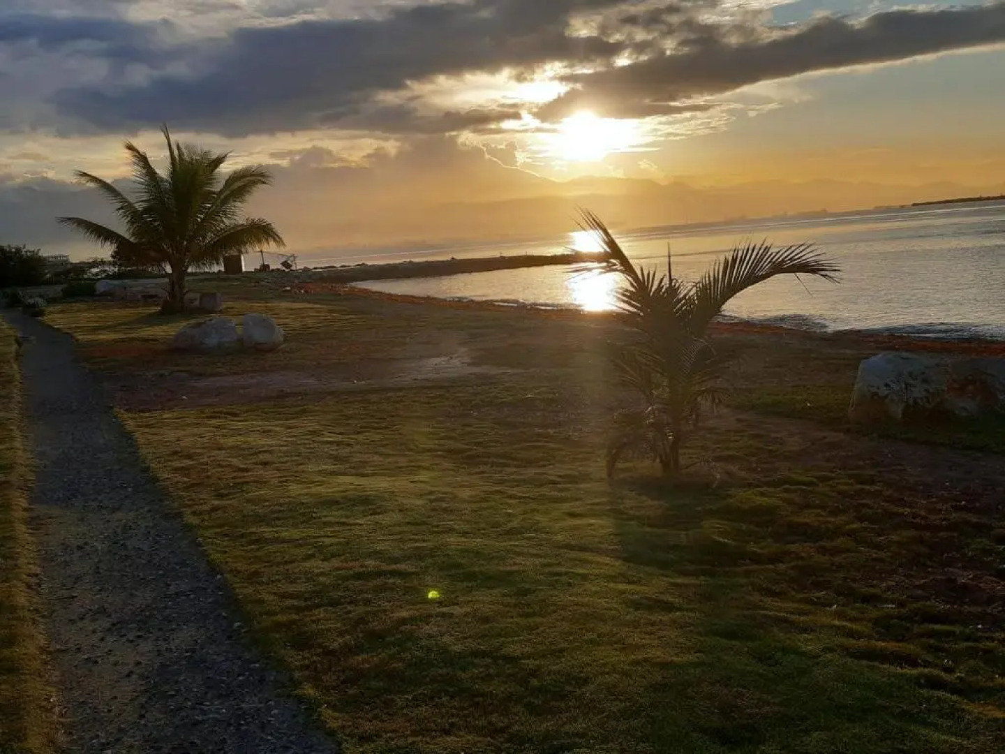 C-Vue Villa "Pool AC Gated SeaFront"