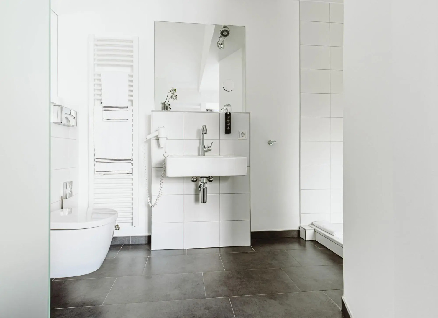 &REPEAT Köln Airport