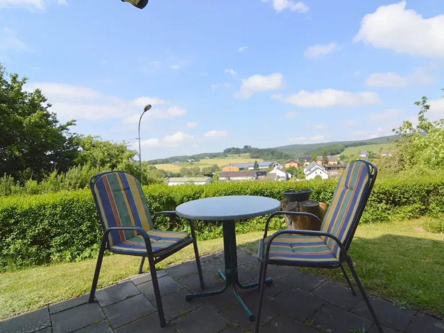 Cozy Apartment With Private Garden in Hontheim