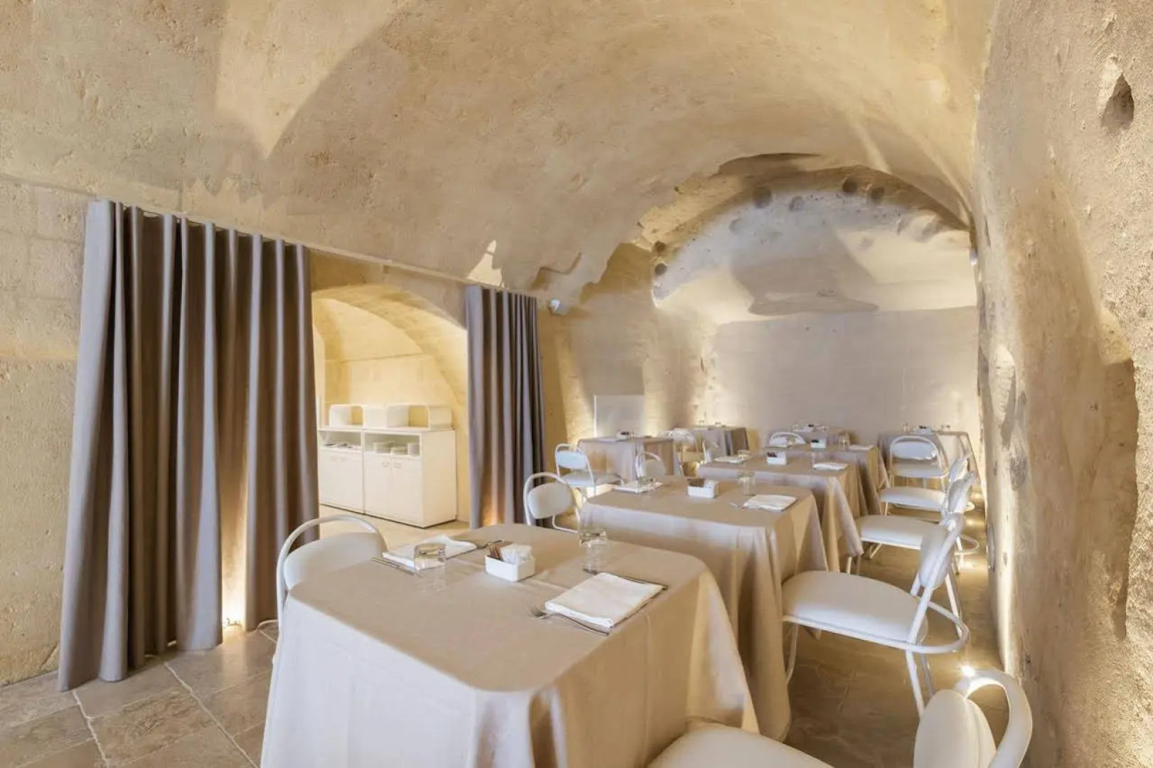 Aquatio Cave Luxury Hotel & SPA