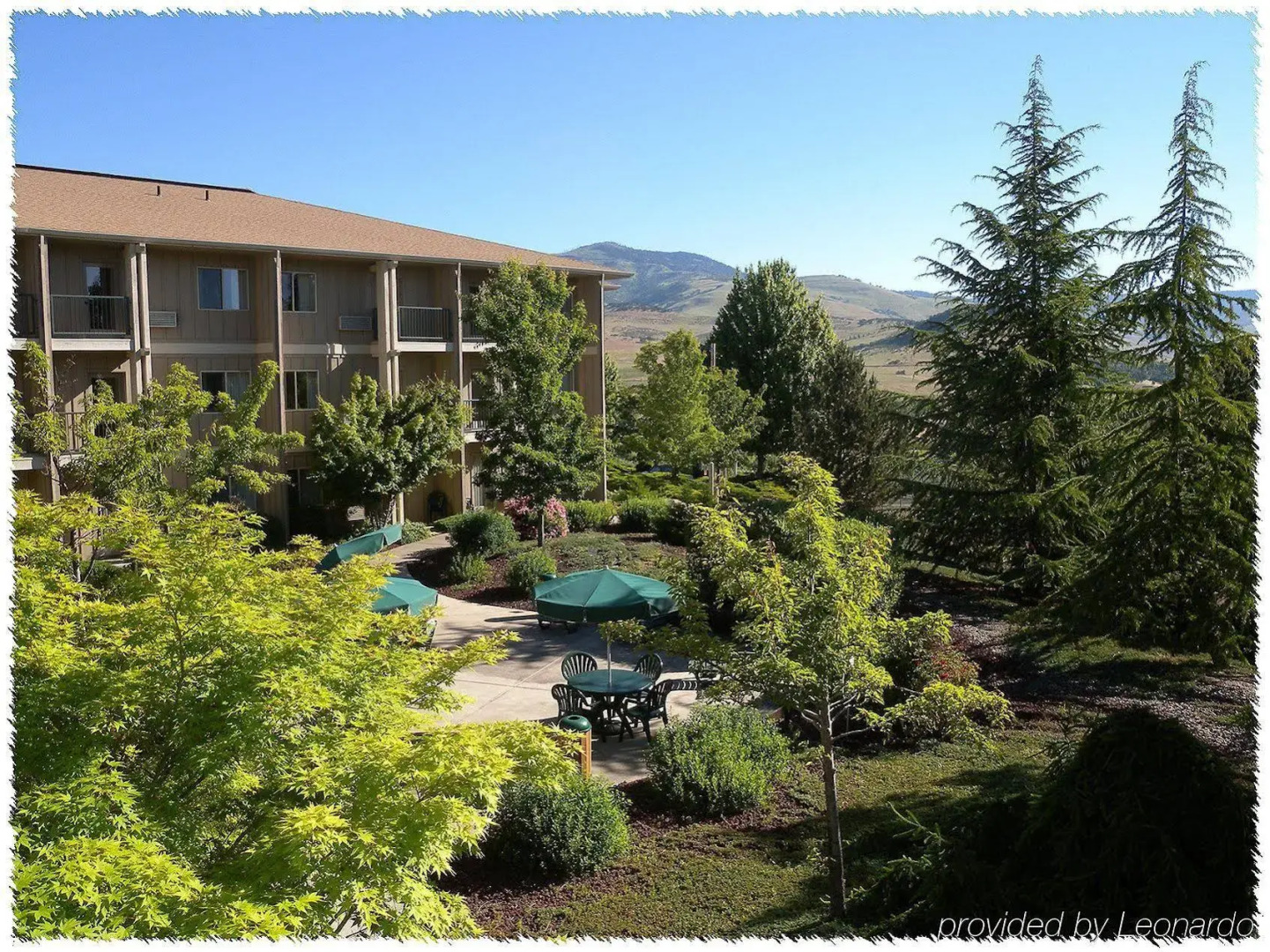 Ashland Hills Hotel & Suites