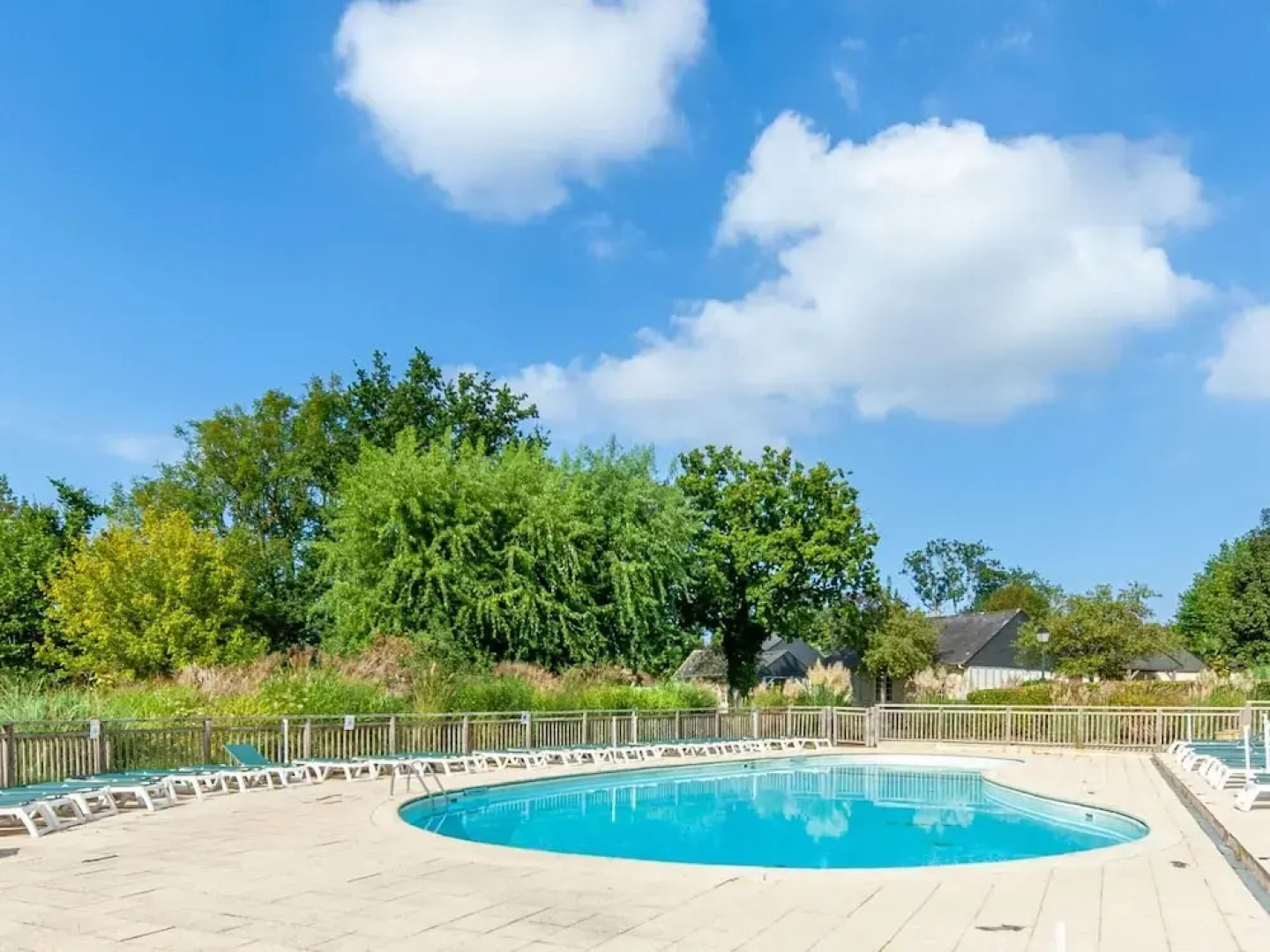 Apartment in Residence Normandy Garden, Branville