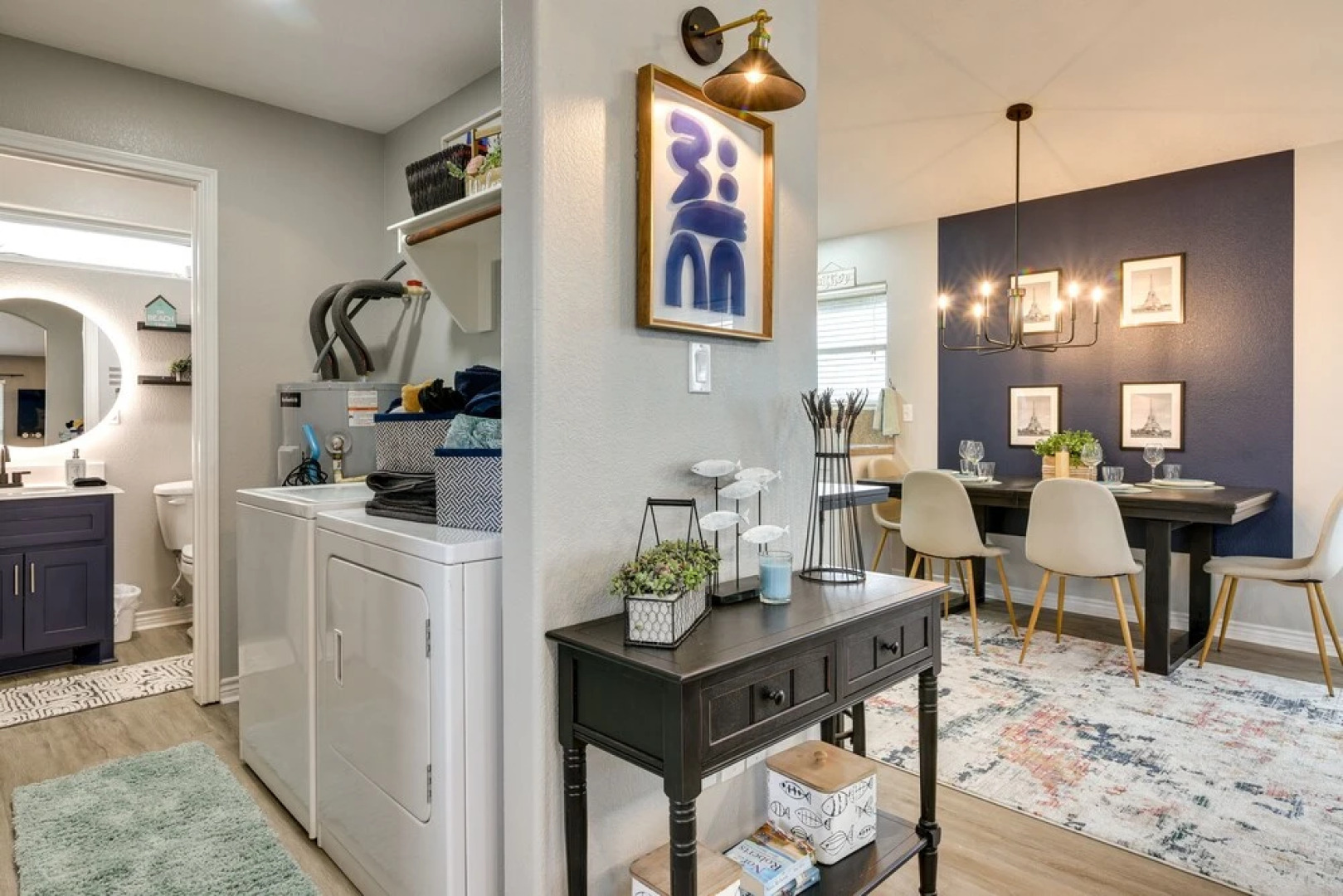 Chic Crystal Beach Home w/ Deck: Walk to the Ocean