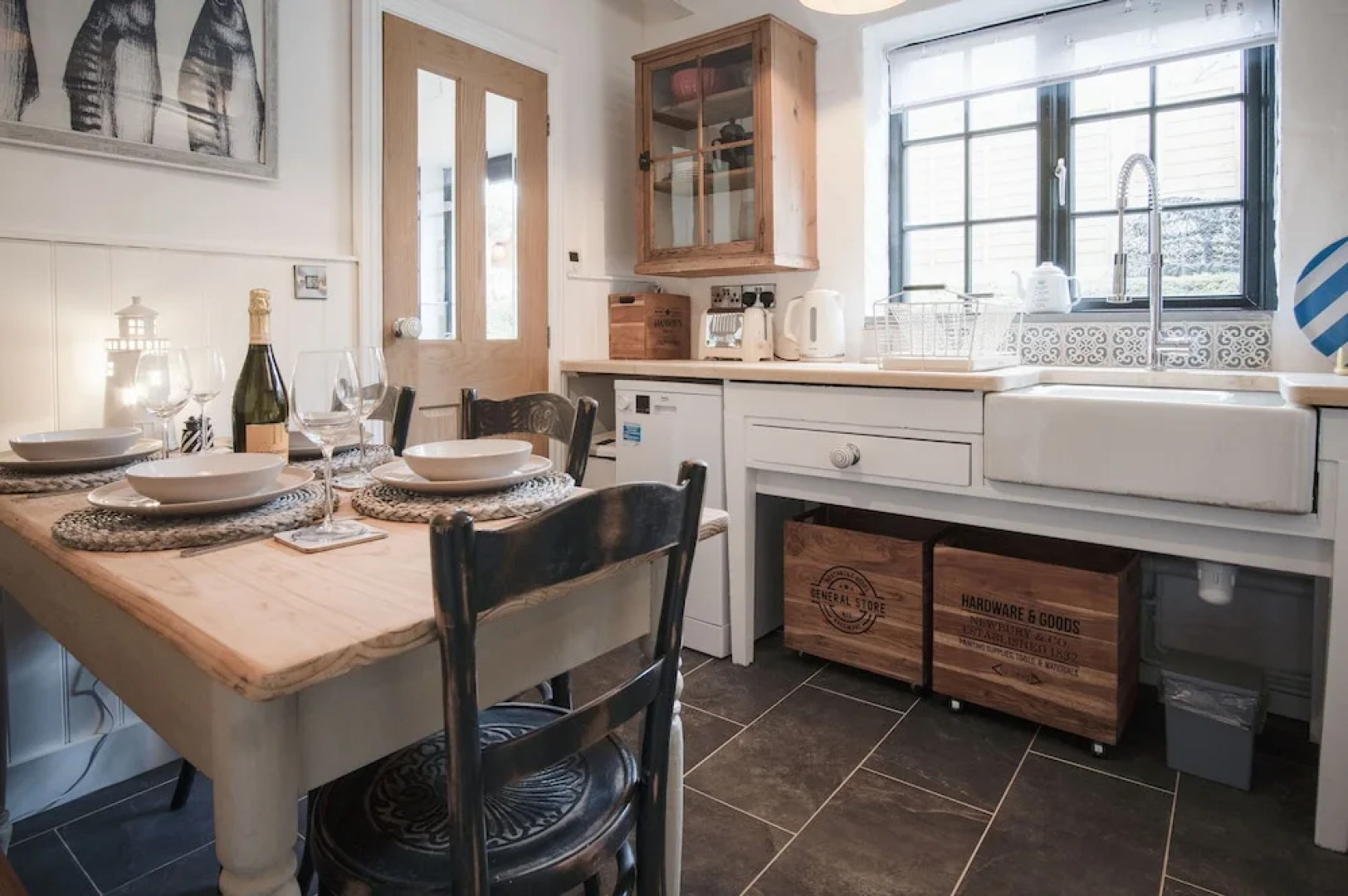 The Old Spa - 2 Bedroom Cottage - Pleasant Valley