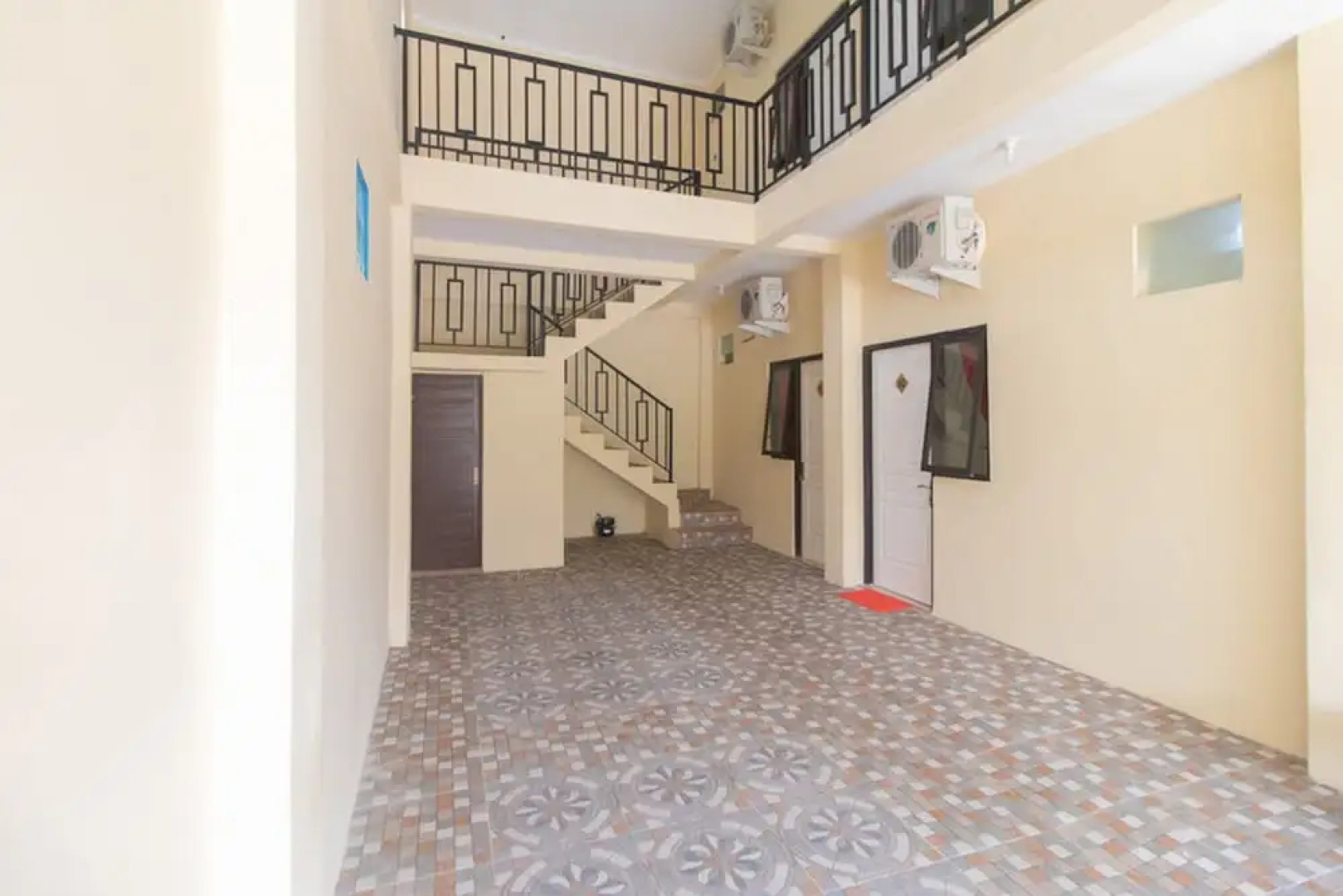 RedDoorz Syariah near Politeknik Negeri Madiun