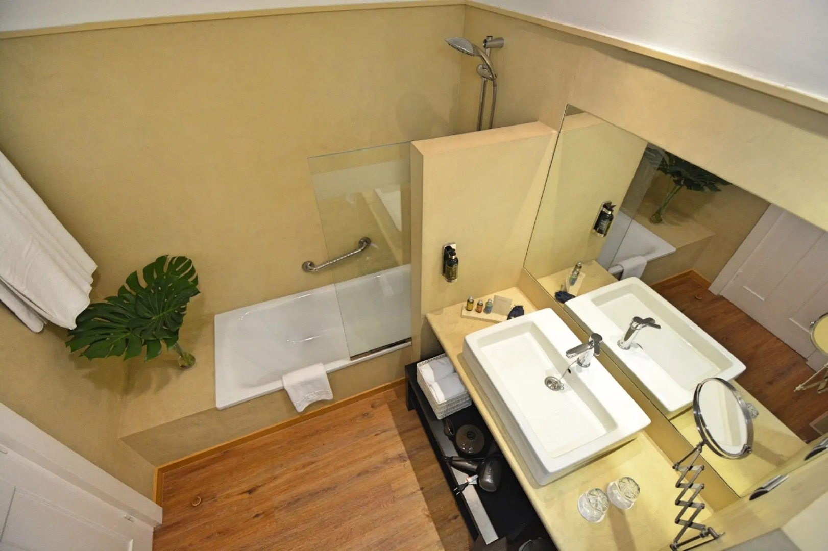 Los Seises Sevilla, a Tribute Portfolio Hotel