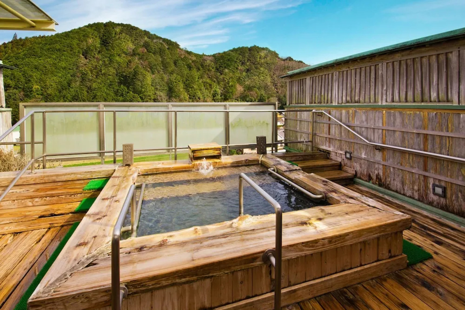 Yumoto Sakakibarakan