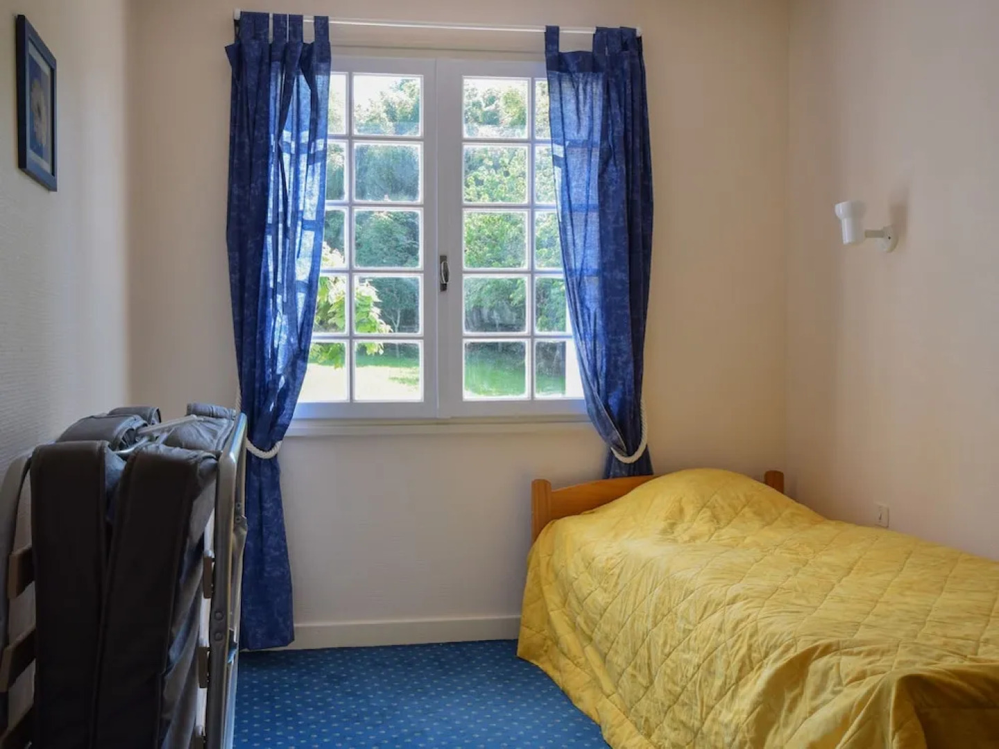 Beautiful Family Villa With Private Pool in Quiet Area of Villeneuve-sur Lot