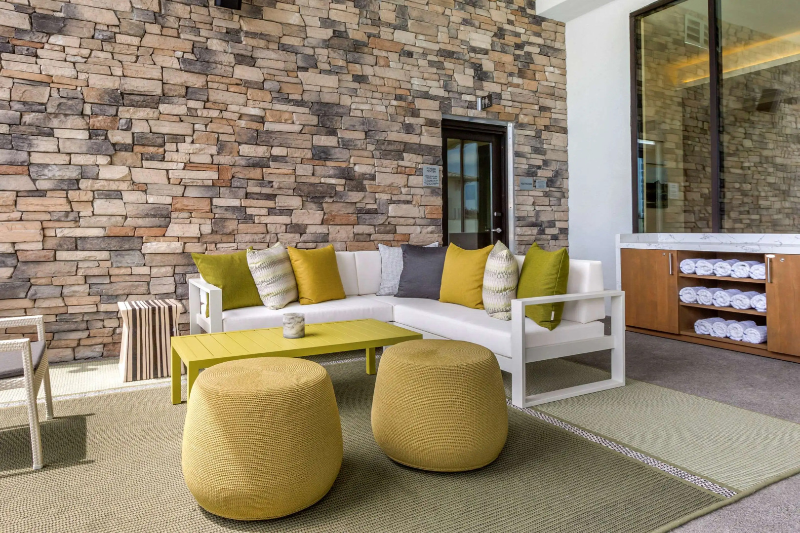 Hotel Centro Sonoma Wine Country, Tapestry Collection Hilton