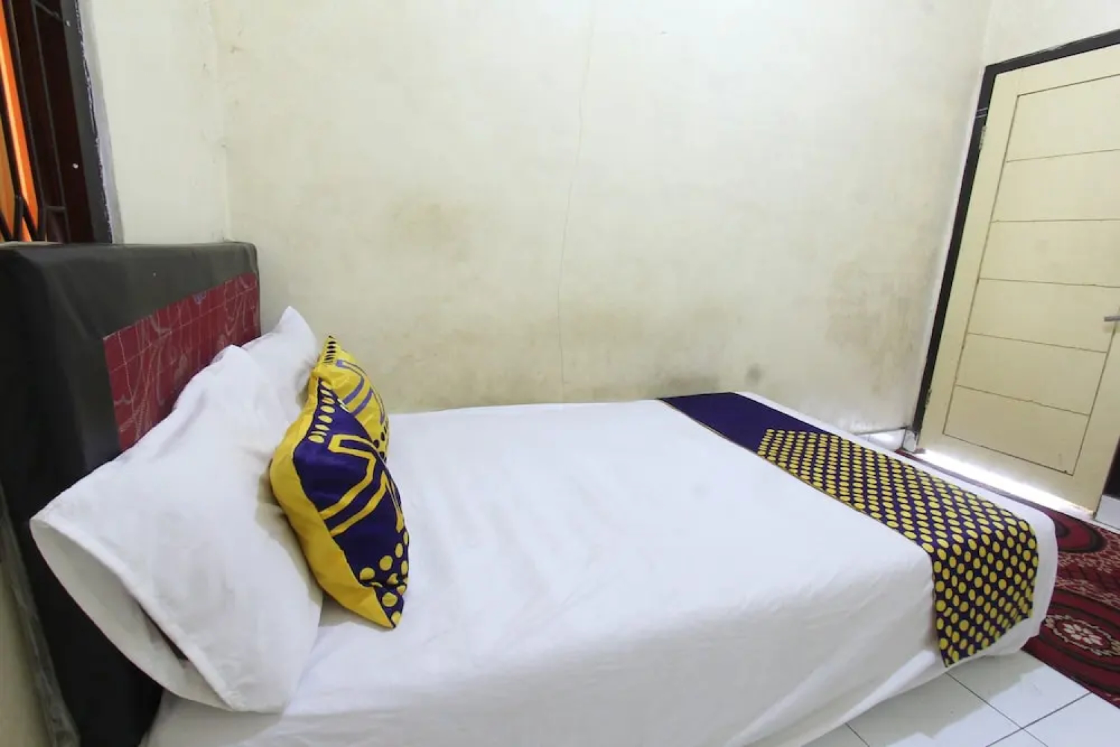OYO Life 93260 Bale Kosan