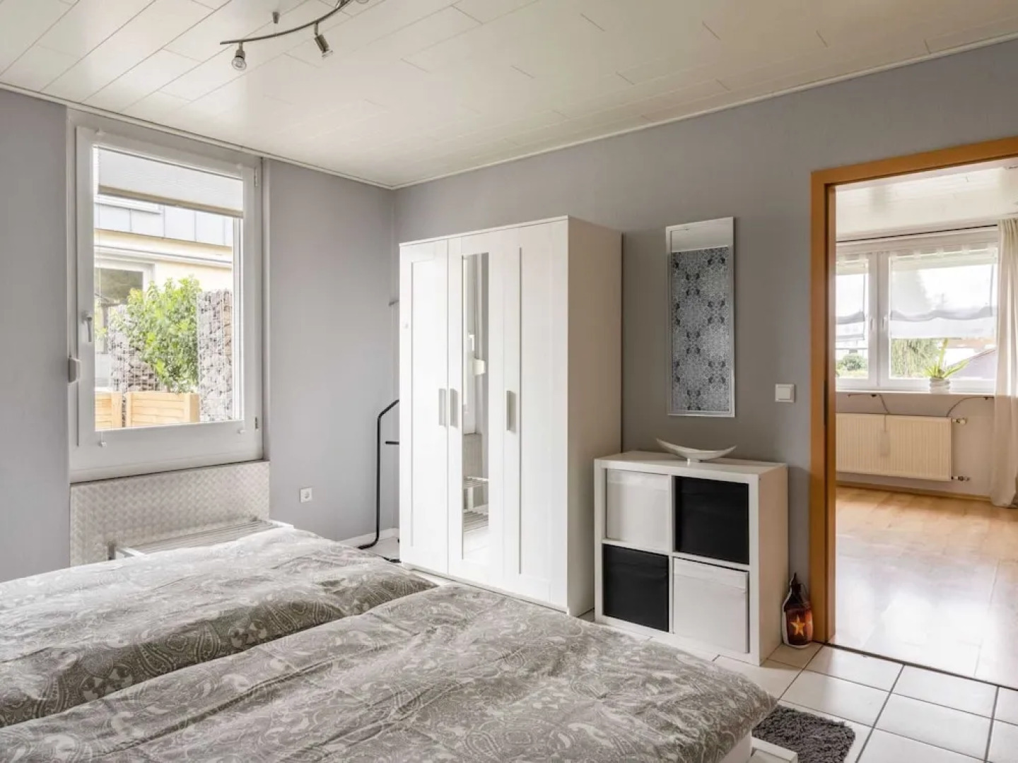 Garden Retreat With Pond View