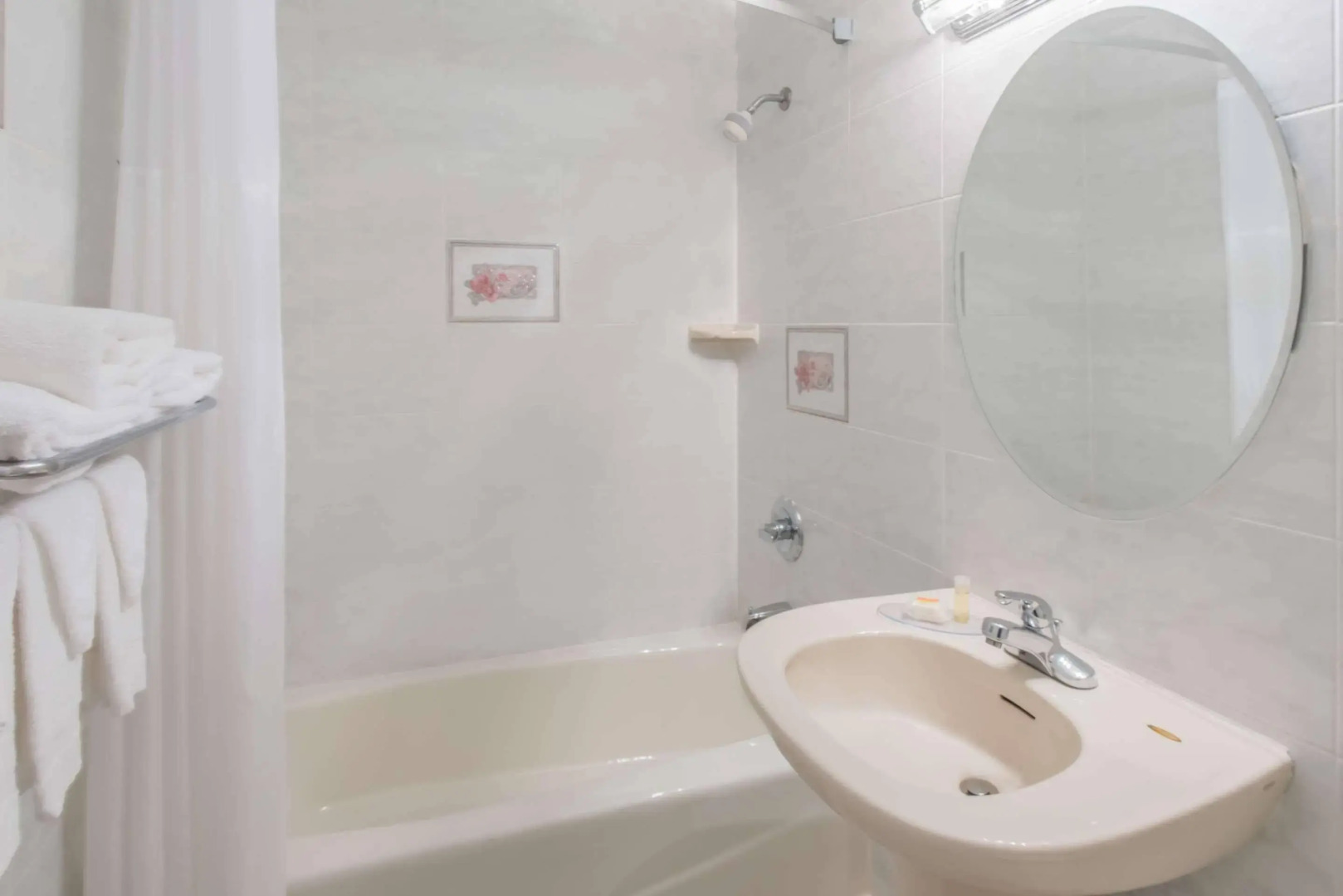 Days Inn Hicksville - Long Island