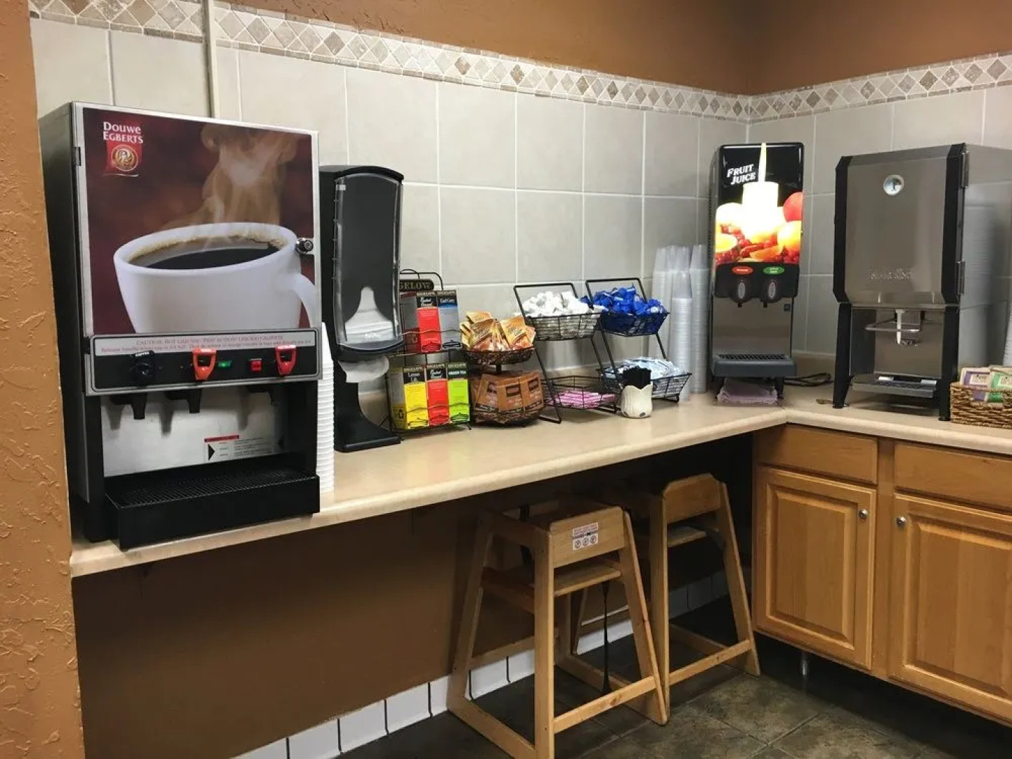 Hospitality Inn & Suites