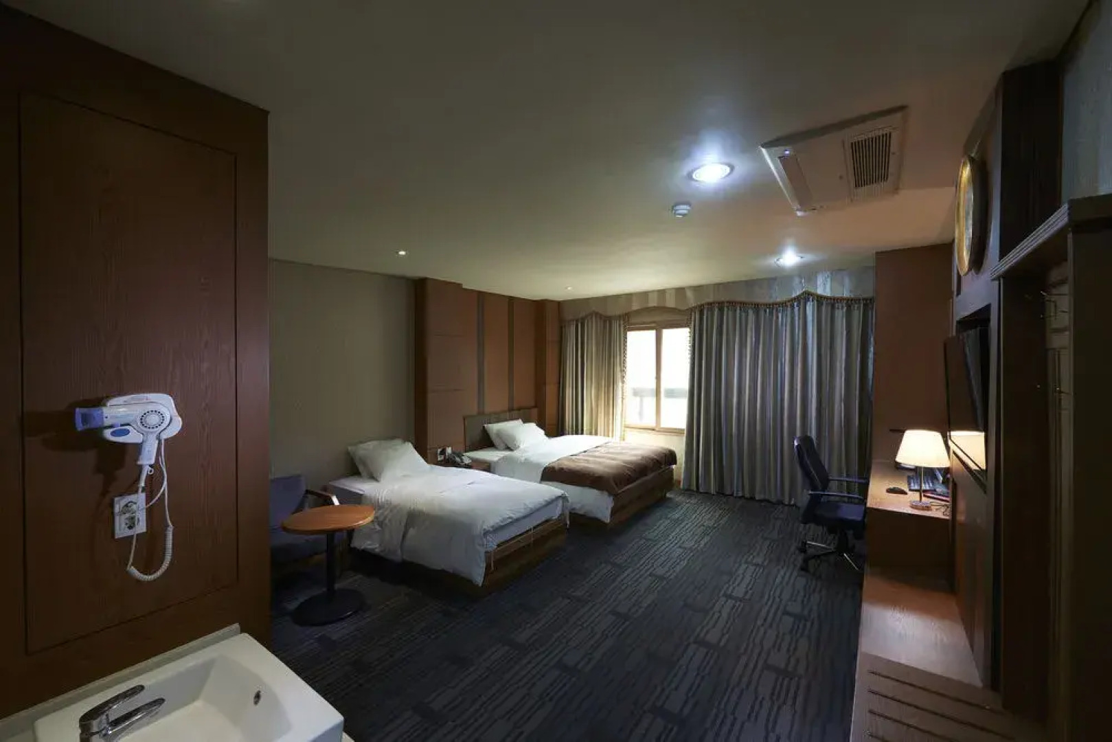 Siheung Seoul Tourist Hotel