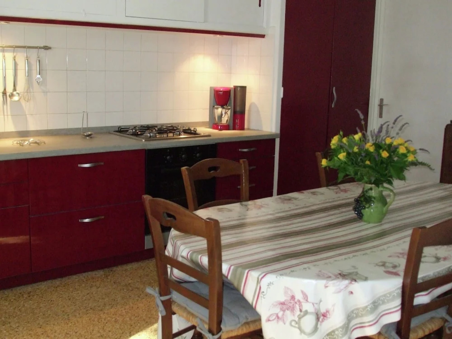 Luxurious Holiday Home with Pool in Pertuis France