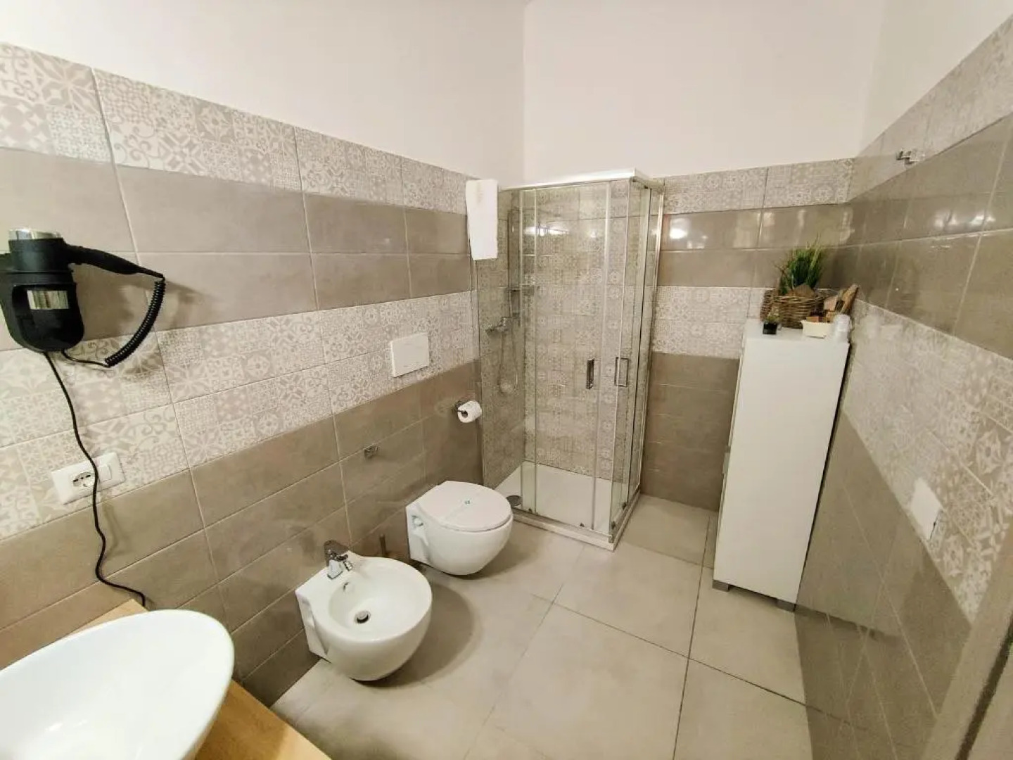 Anahita Luxury Suite & Spa