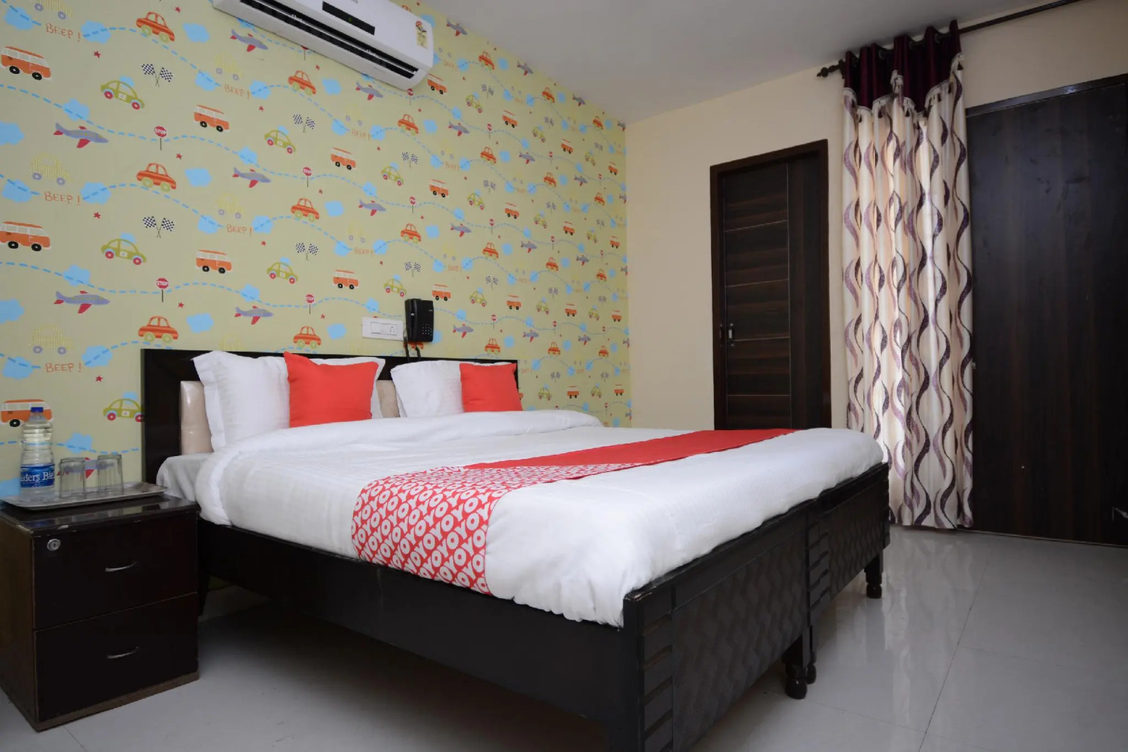 OYO 37658 King Palace