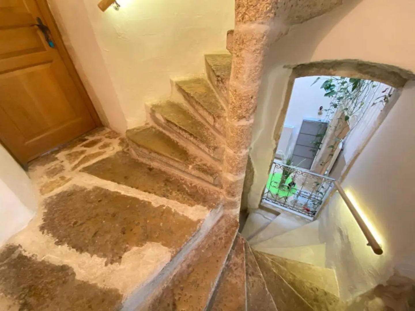 Chez Alain Prevu by Stay Swiss