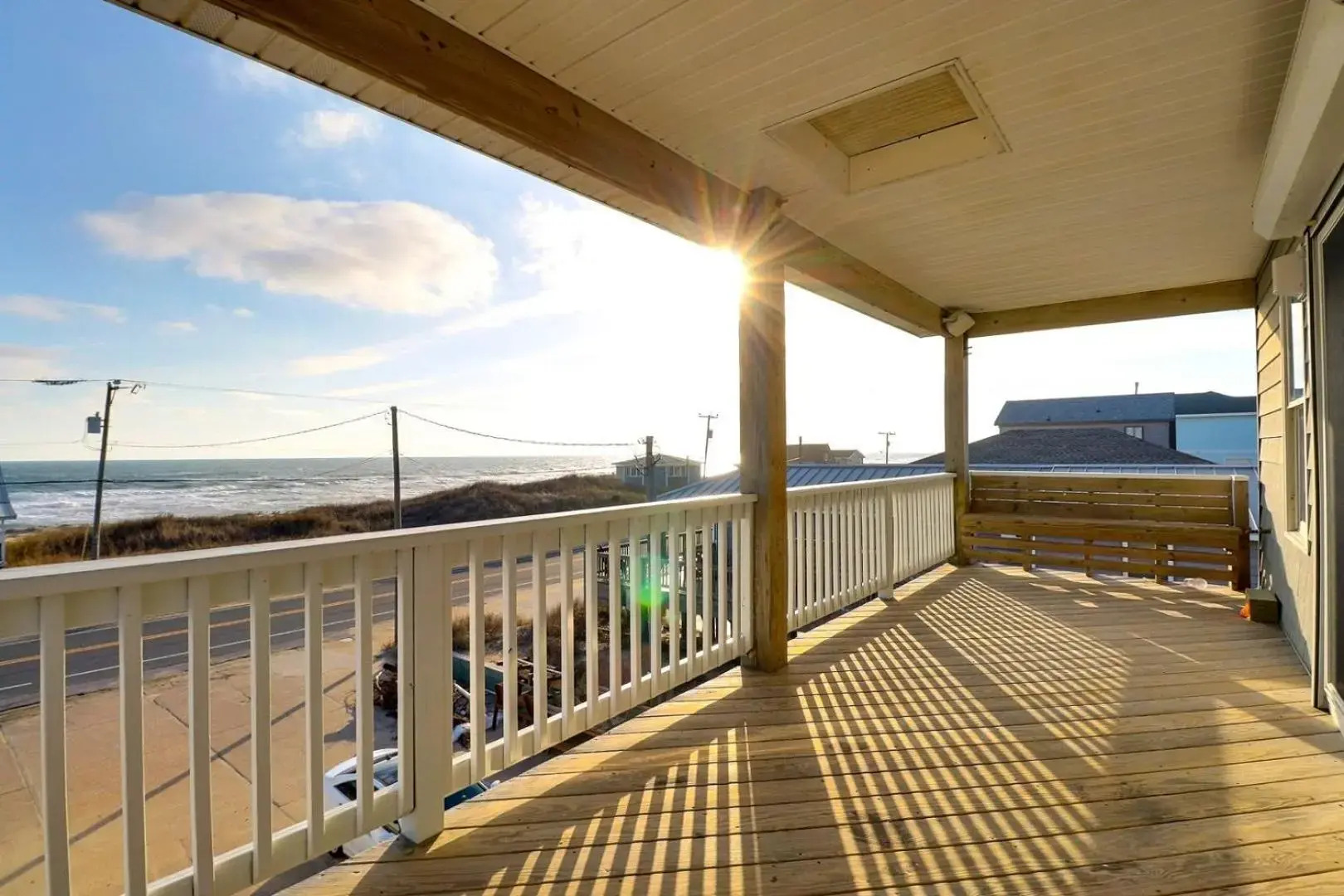 4120 The Shake Shack Across Street from Beach