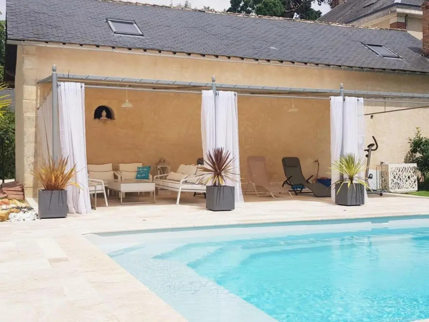 Gîte Rouffignac-Saint-Cernin-de-Reilhac, 6 pièces, 10 personnes - FR-1-616-141