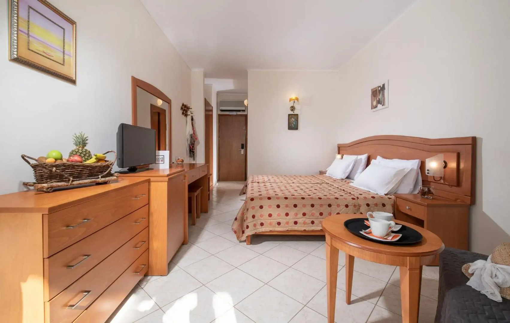Porfi Beach Hotel