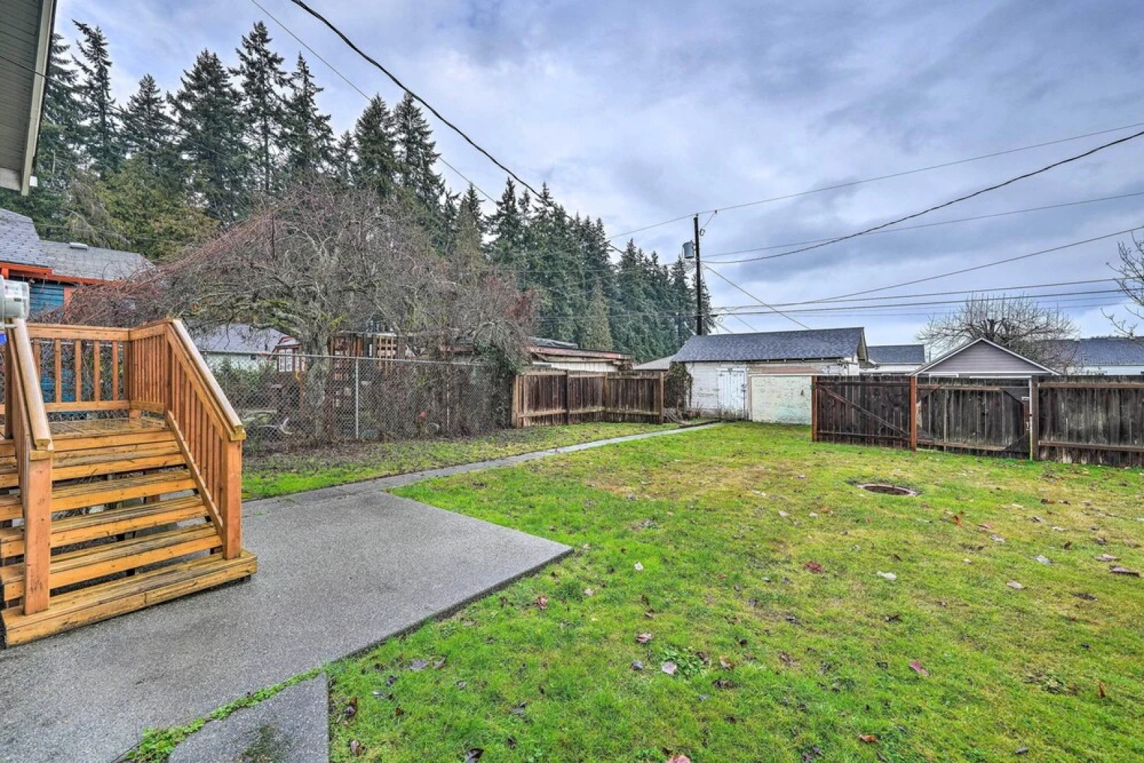 Port Angeles Retreat - 1 Mi to Downtown!