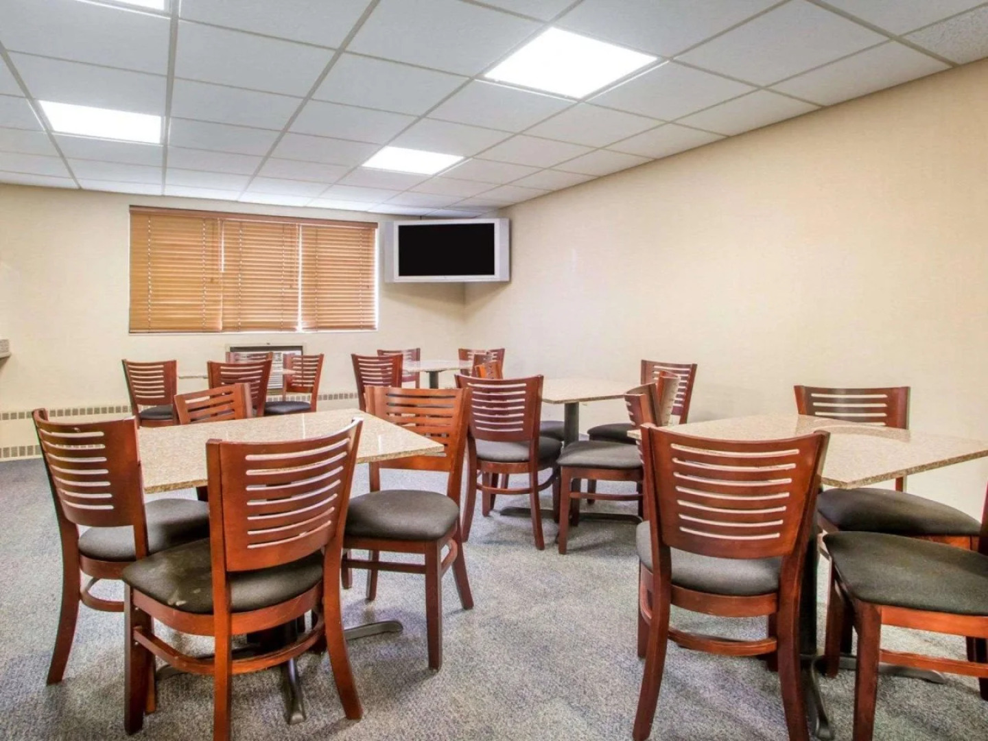 Quality Inn Stadium Area Green Bay Stadium