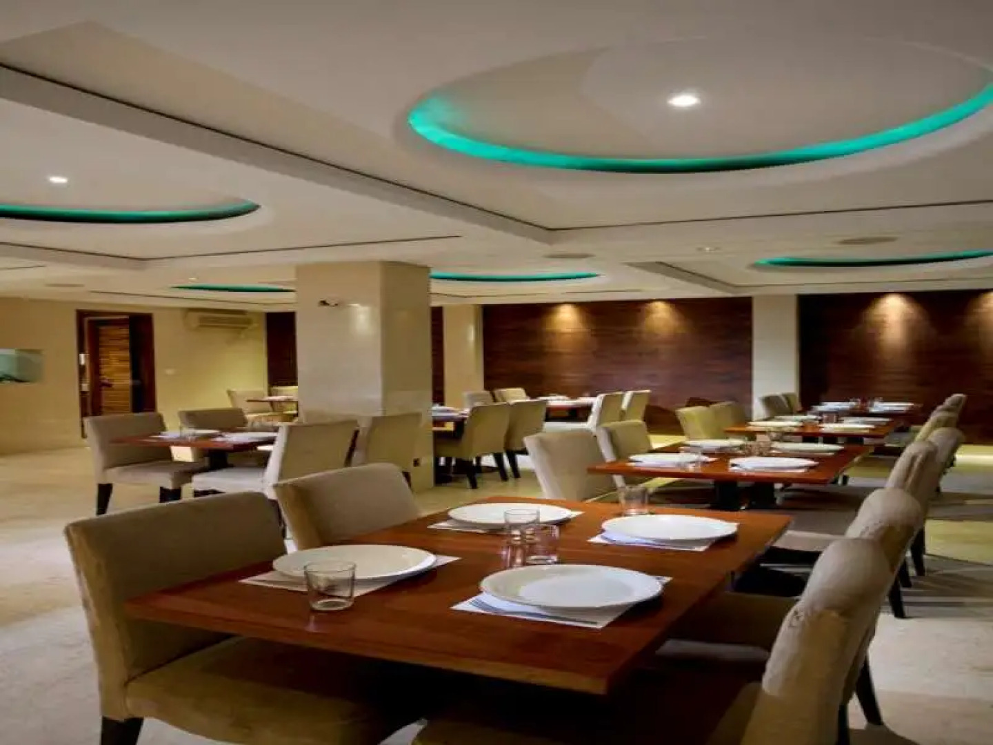 Hotel Omega Karawang