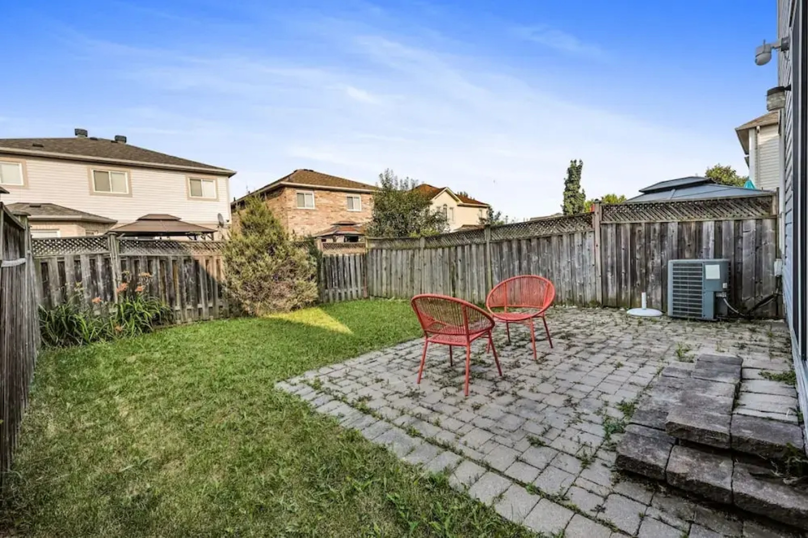 Spacious Whitby Haven 3BR Home Parking