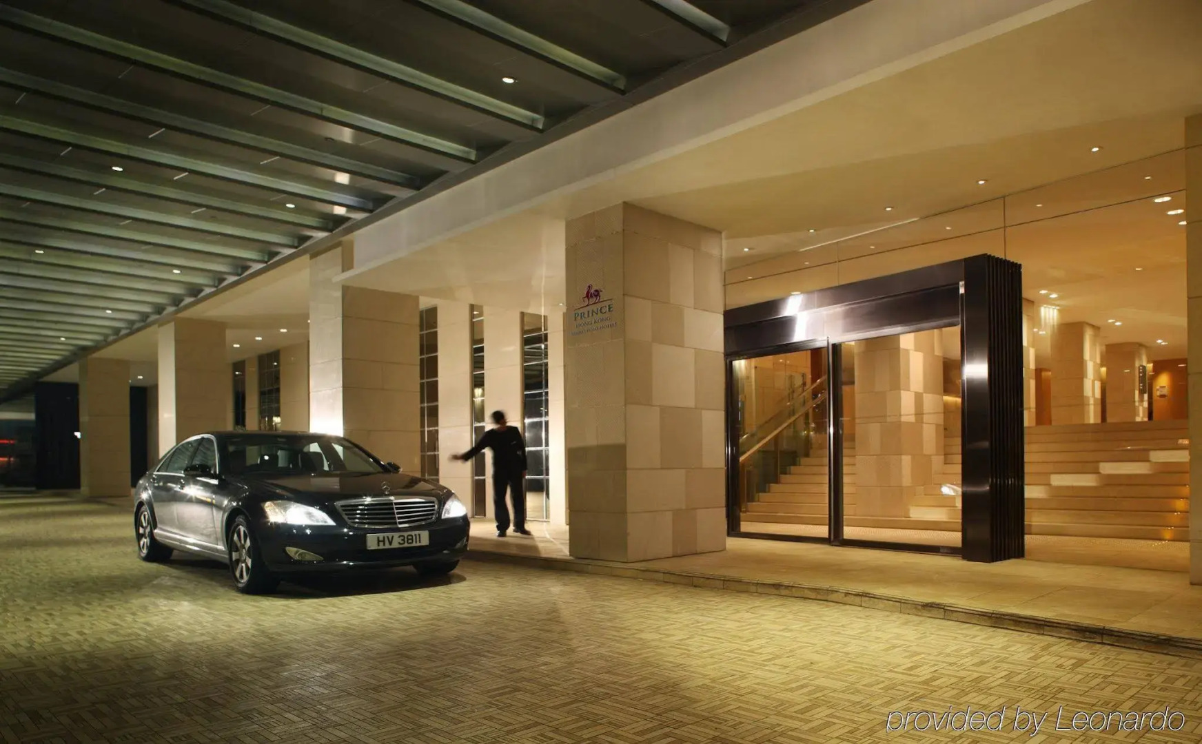 Prince, Marco Polo Hotel