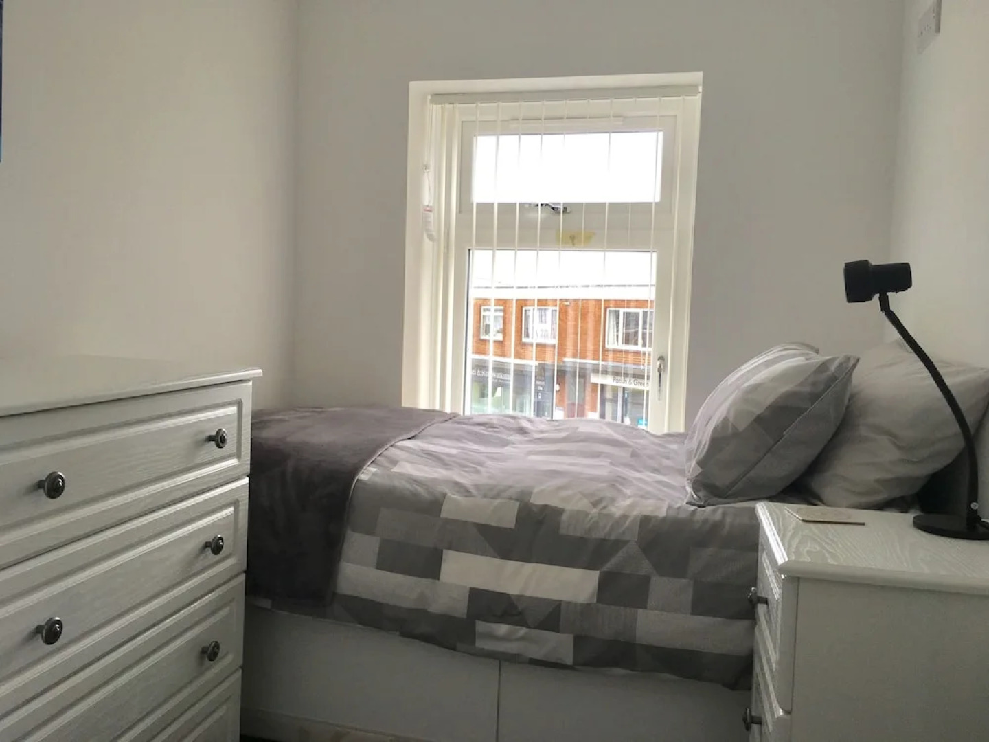 Harbour Lets - Hendre Road Apartment - Pencoed