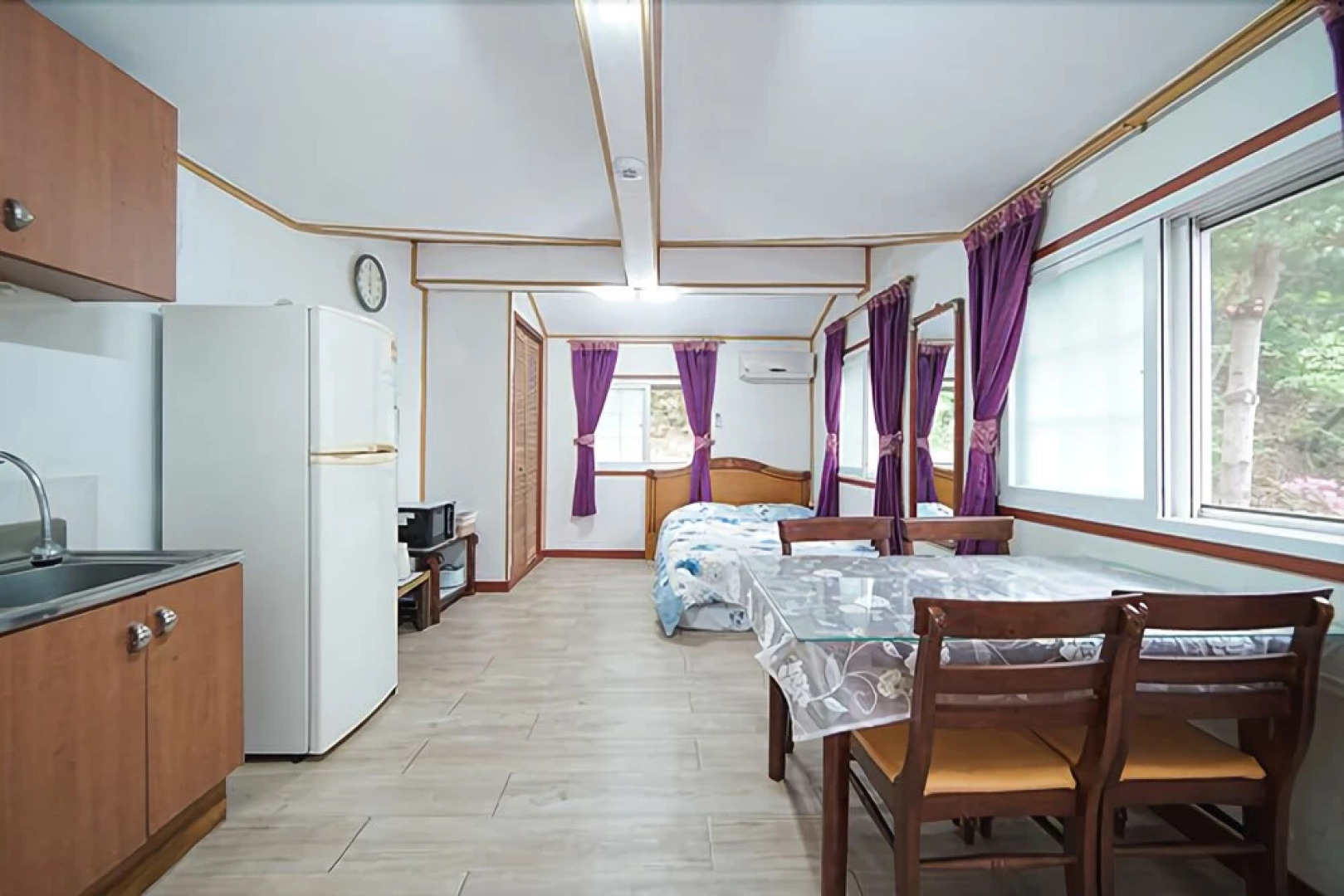 Yeosu Blue Sky Galaxy Pension