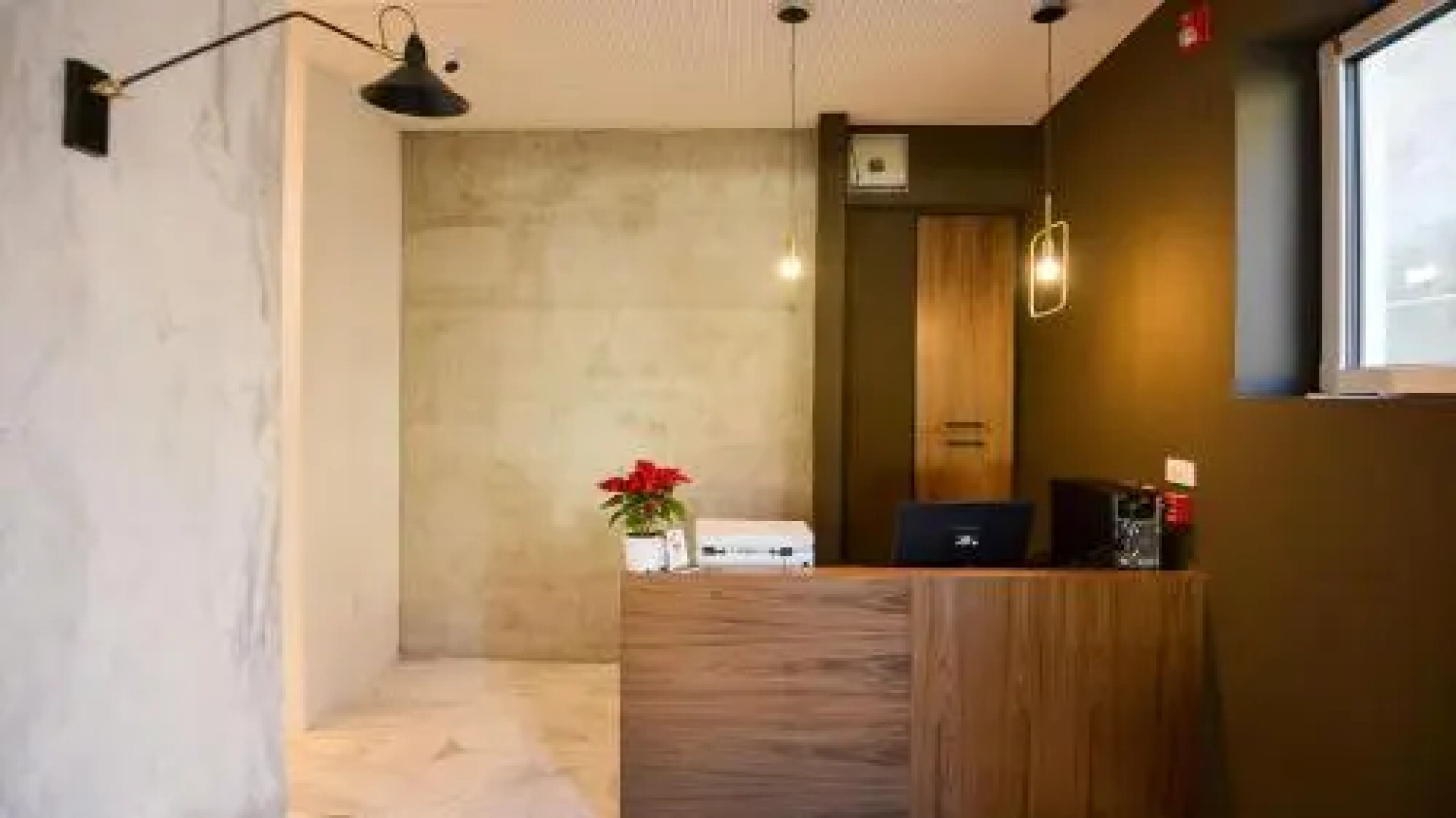 Urbanista Hotel And Bar