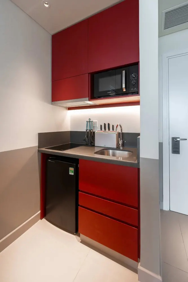 Wink Hotel Tuy Hoa Beach - 24hrs stay & Rooftop Pool Bar