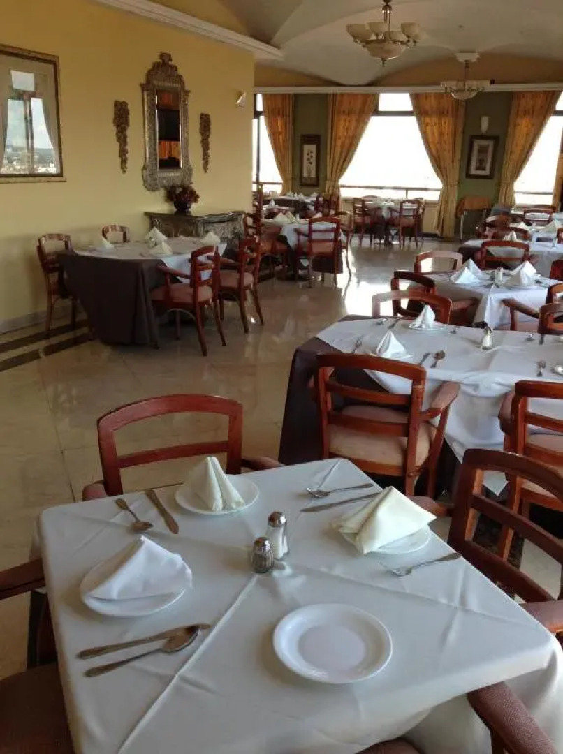 Real De Uruapan Hotel