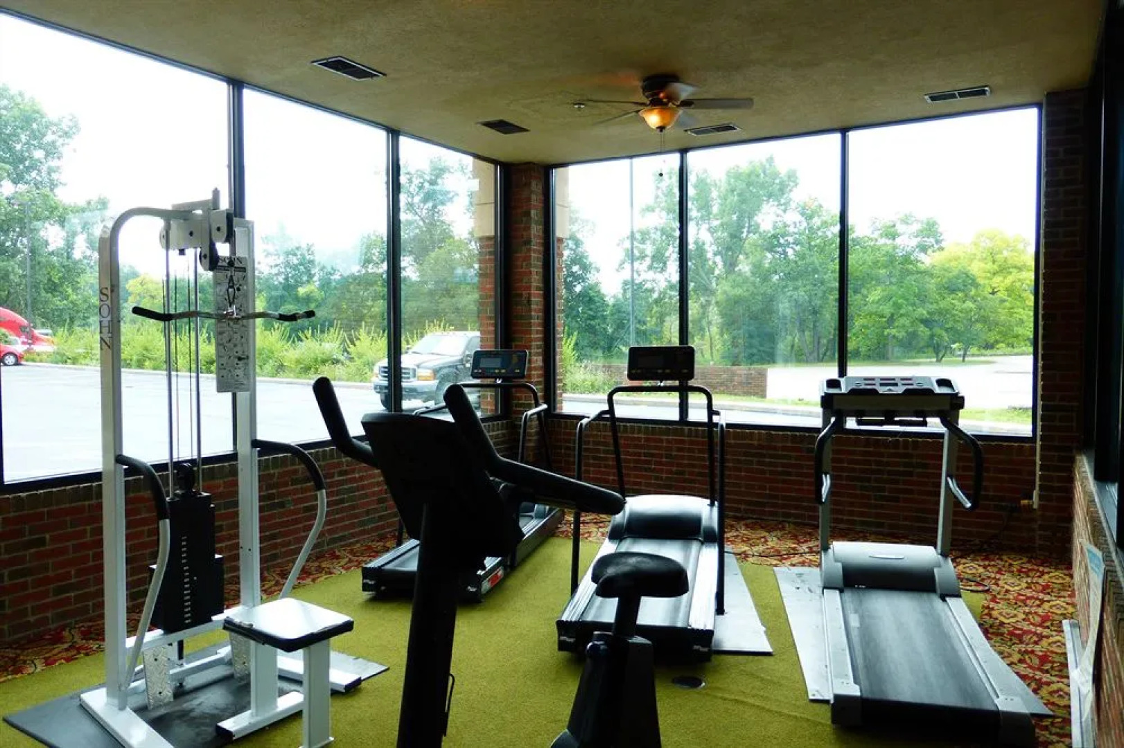 Best Western Palace Inn