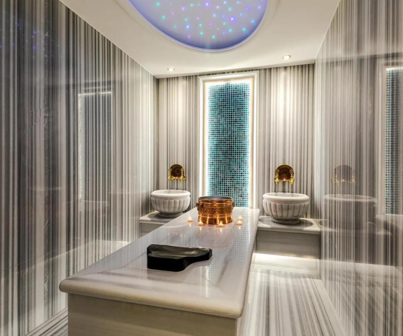 Beethoven Senfoni Hotel