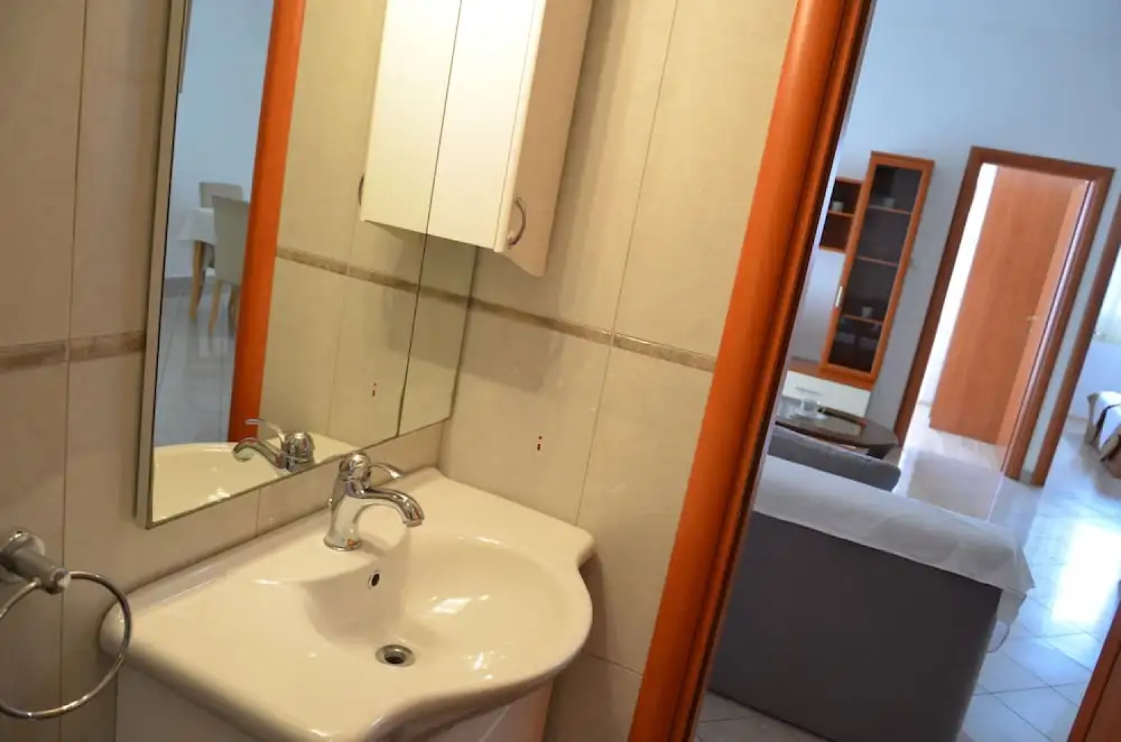 Apartments Pirovcanka