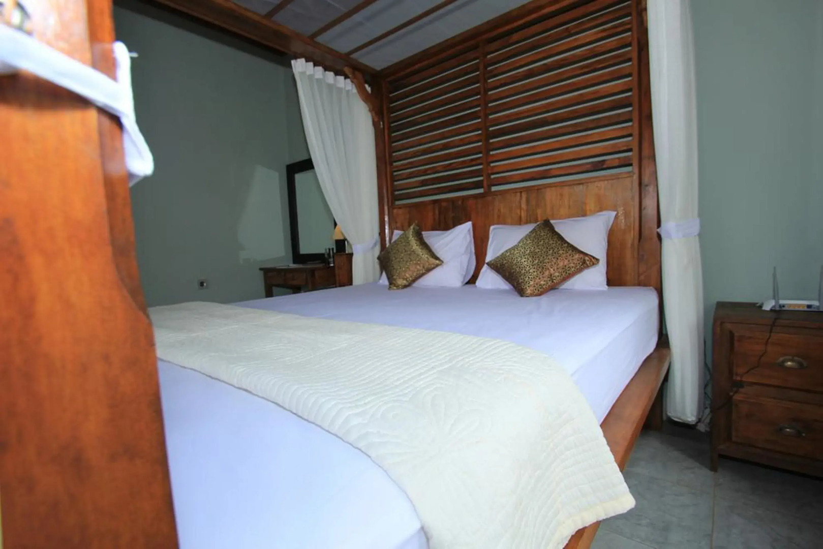 Uma Caming Villas & Gym