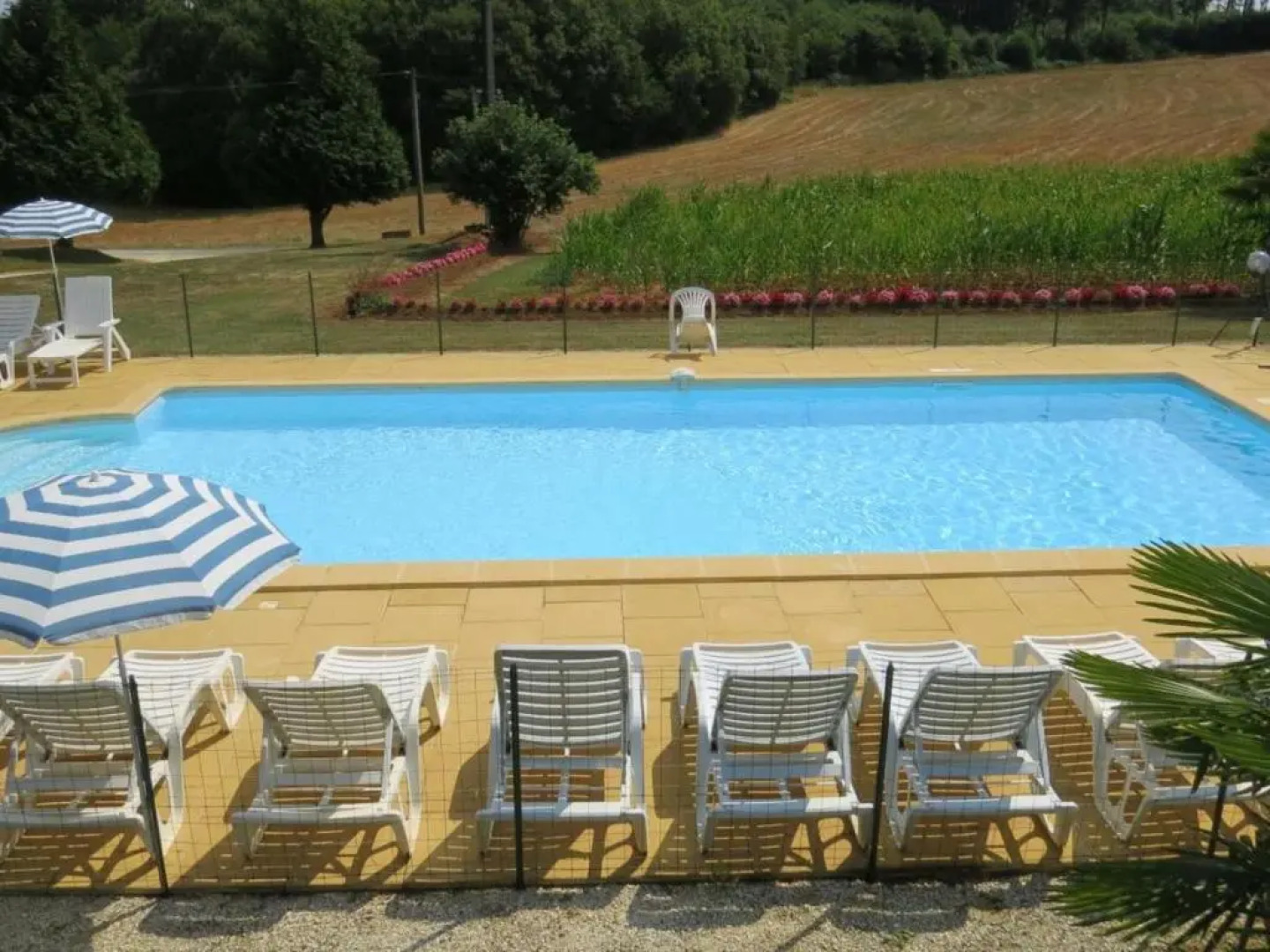 Gîte Saint-Crépin-et-Carlucet, 5 pièces, 12 personnes - FR-1-616-108