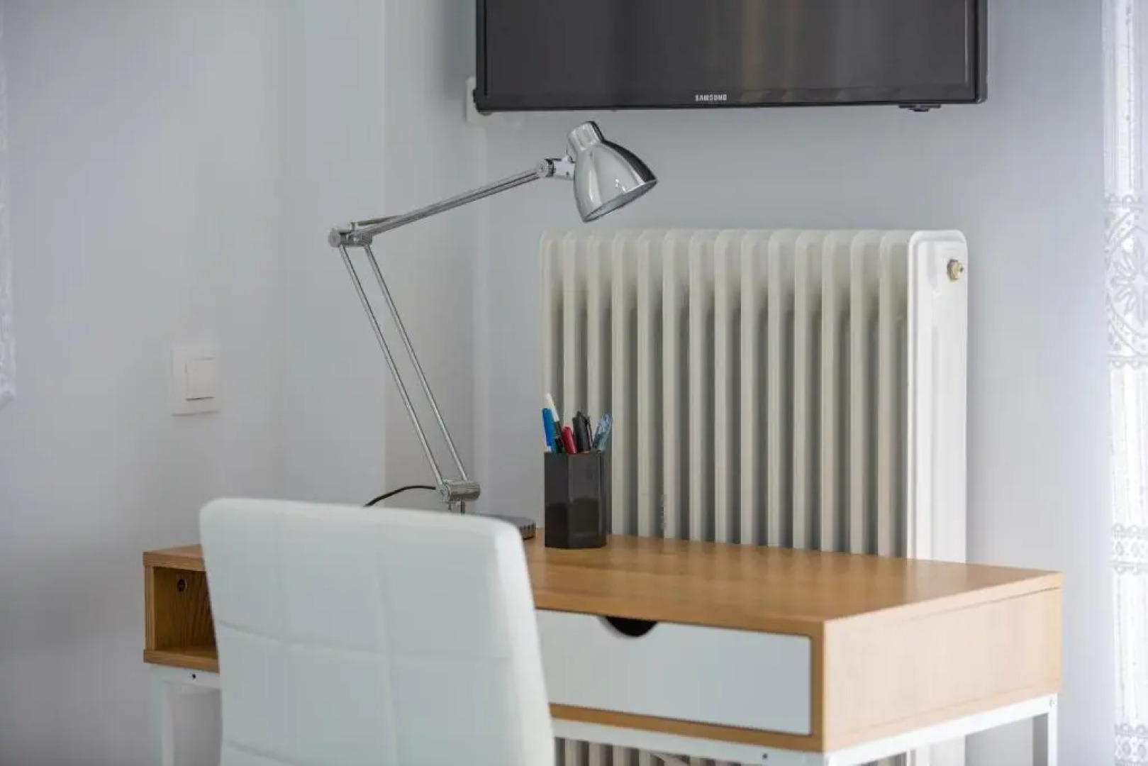 Poly's charming home - City center & near the beach 2bedroom apartment