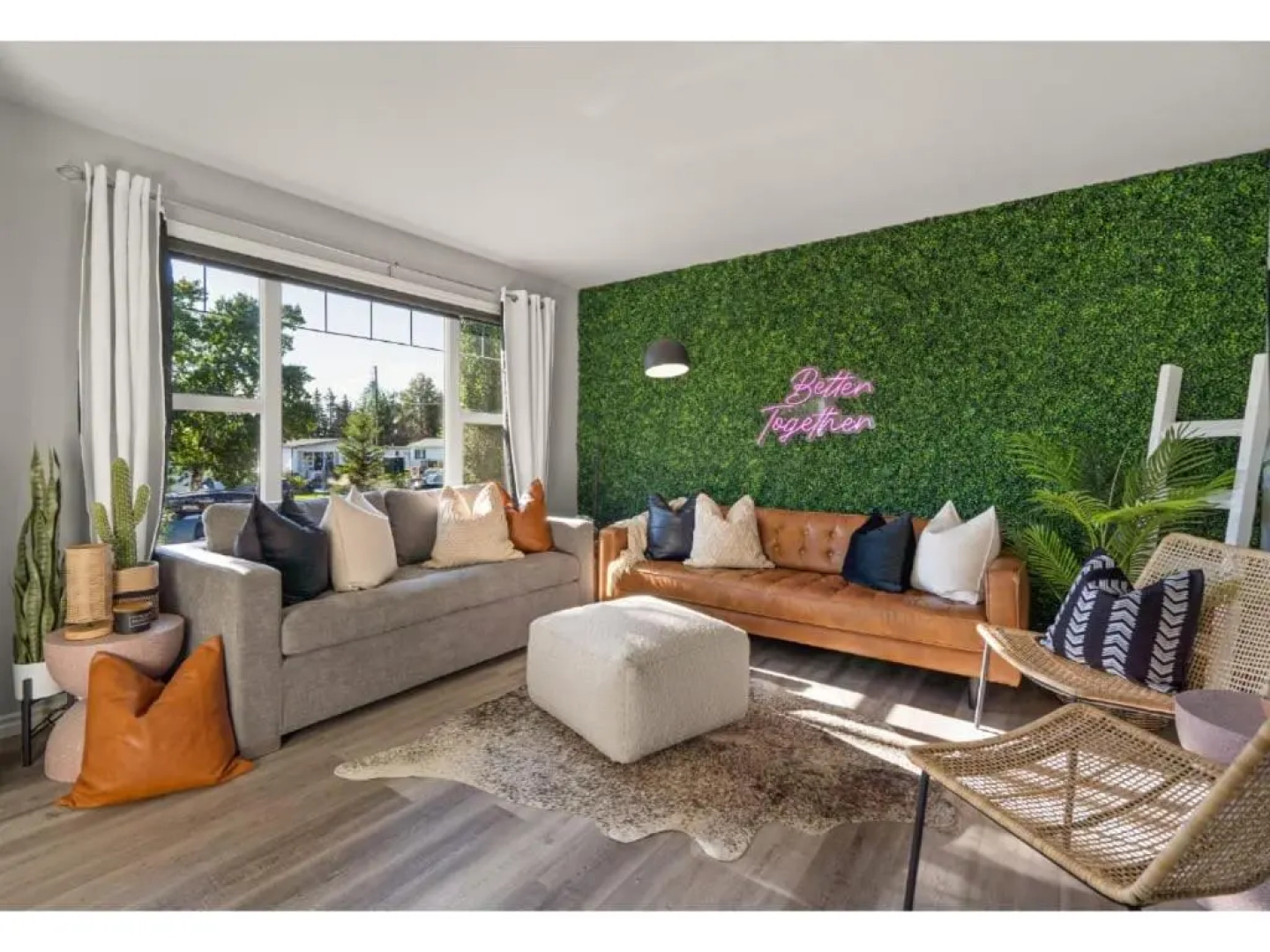 The Saturday I Sleeps 16 I BBQ & Patio I Fire Pit