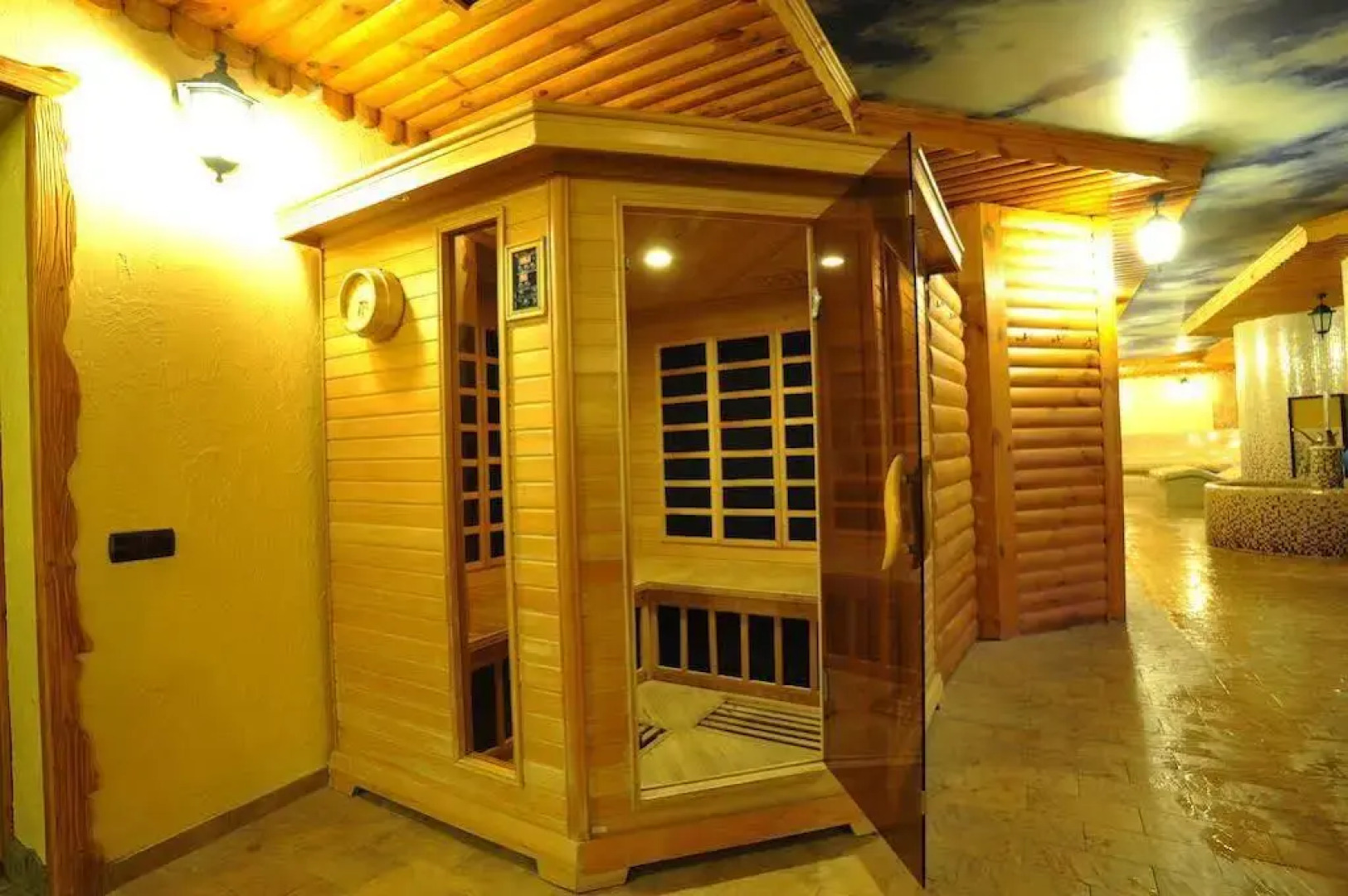 Отельно-Ресторанный Комплекс Охотничий Двор