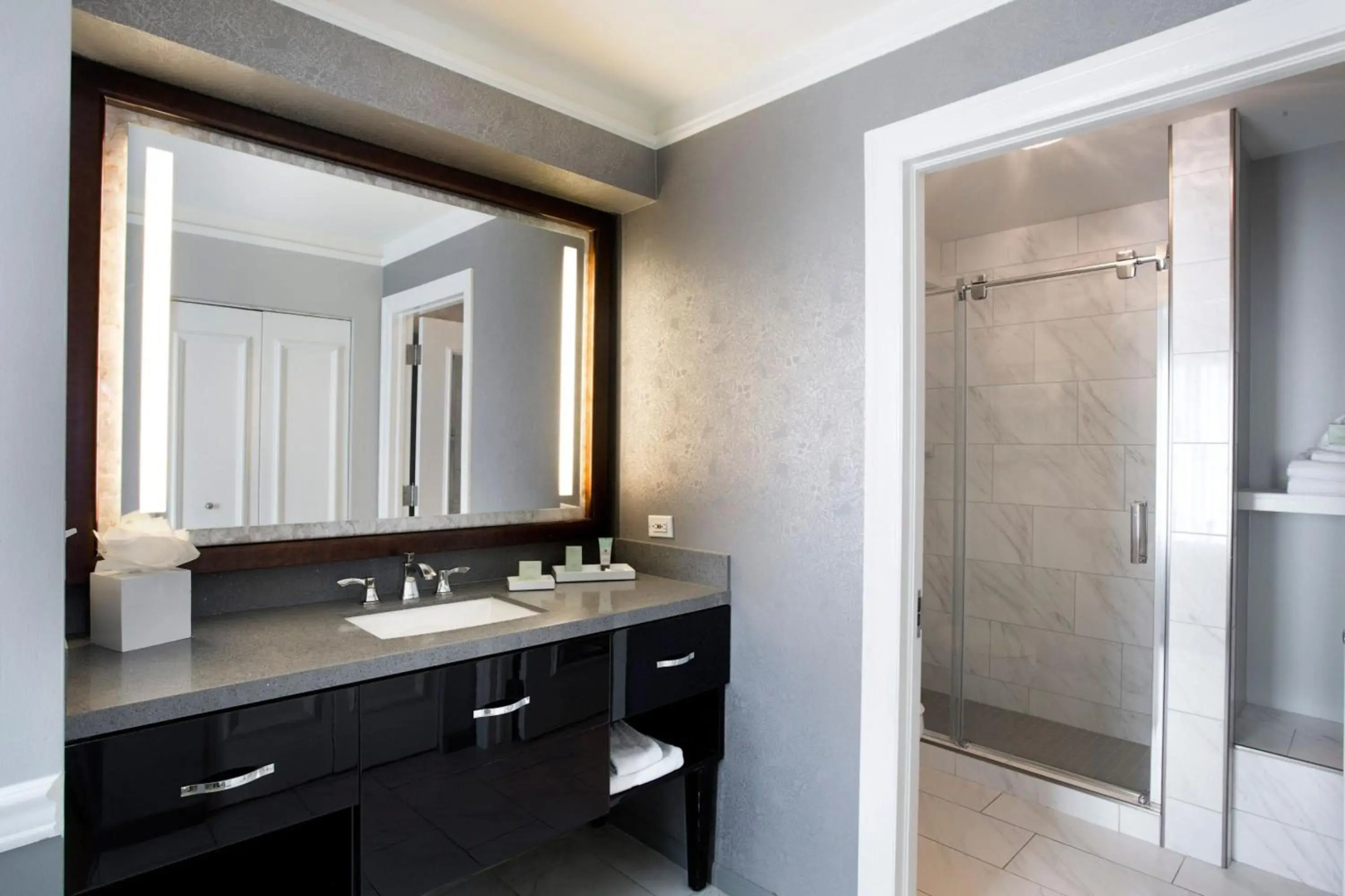 Ambassador Hotel Tulsa, Autograph Collection