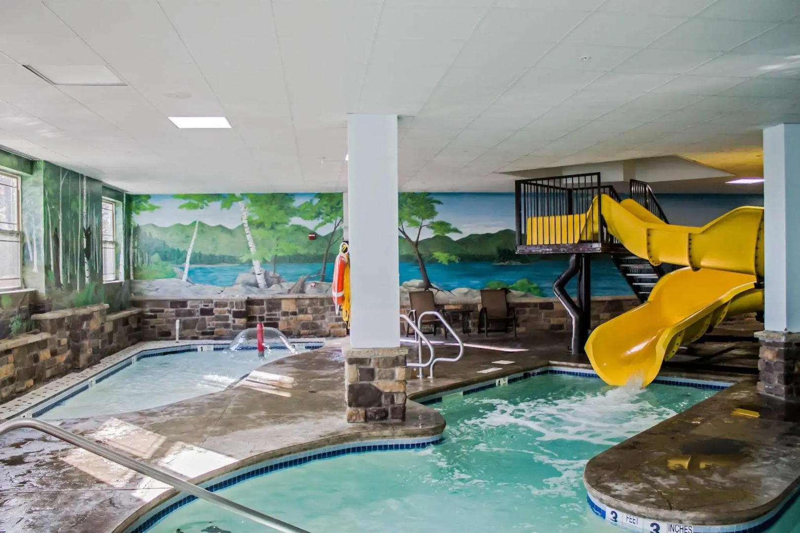 Comfort Suites Lake George