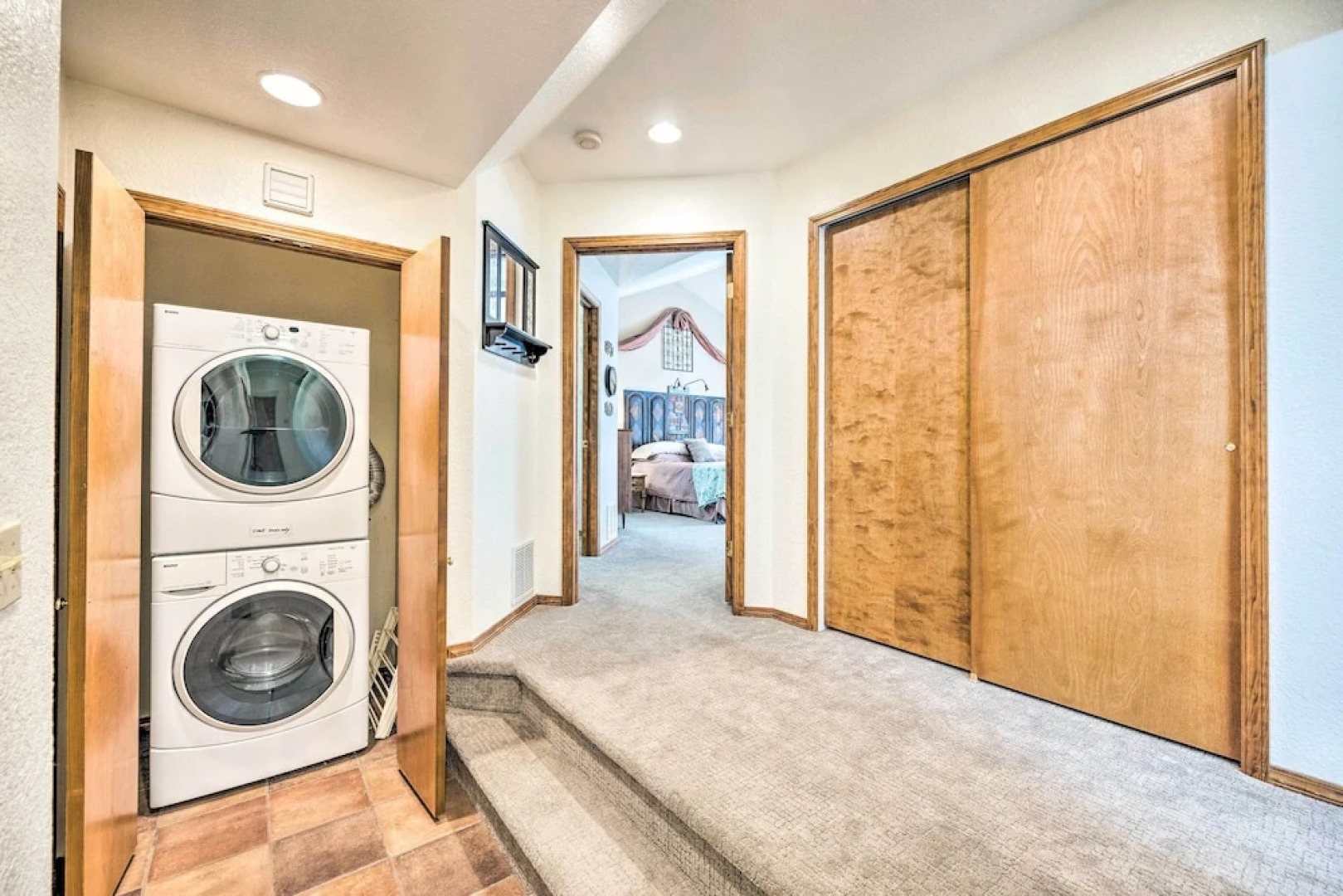 Serene Monument Sanctuary w/ Patio & Fire Pit!